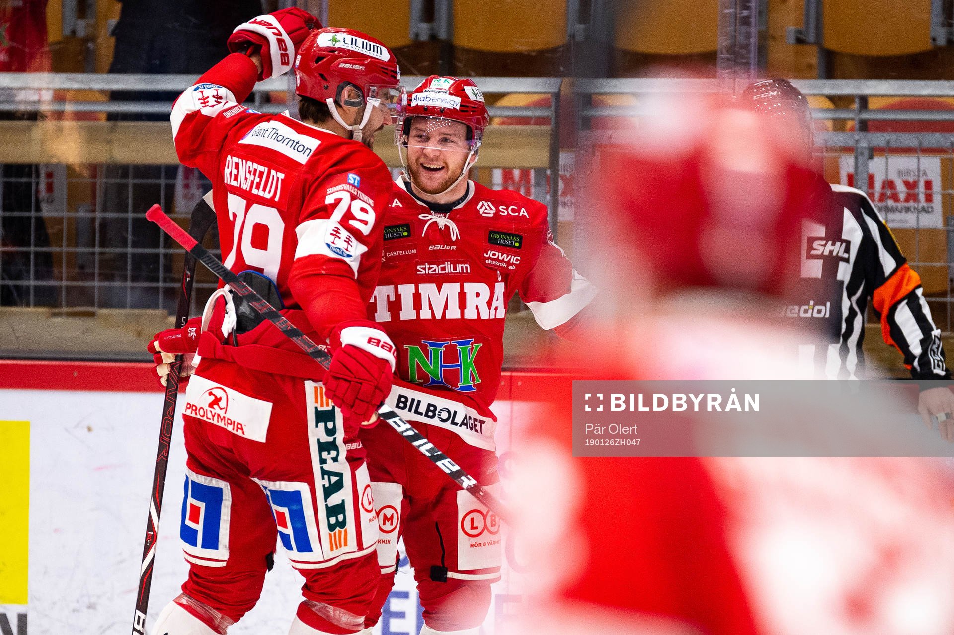 Timrås Sebastian Ohlsson och Ludvig Rensfeldt jublar