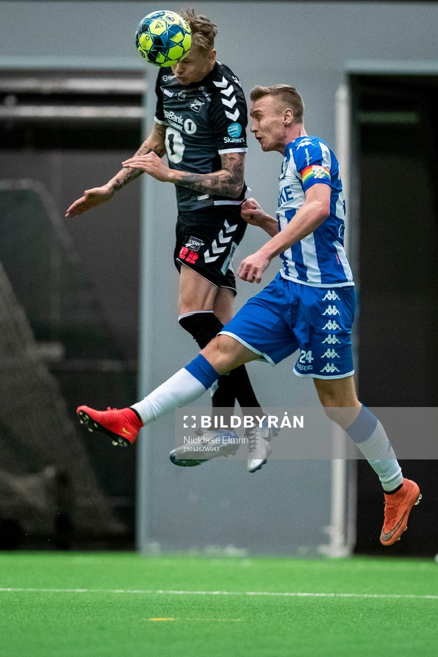 IFK Göteborgs Sebastian Ohlsson mot Odds Birk Risa
