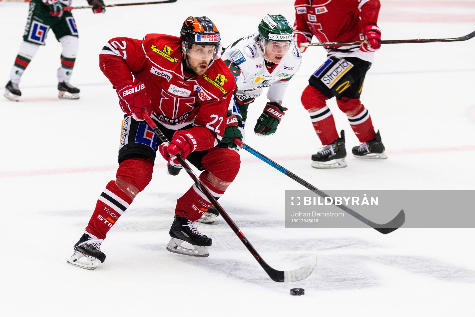 Örebros Jonathan Andersson och Frölundas Oliwer