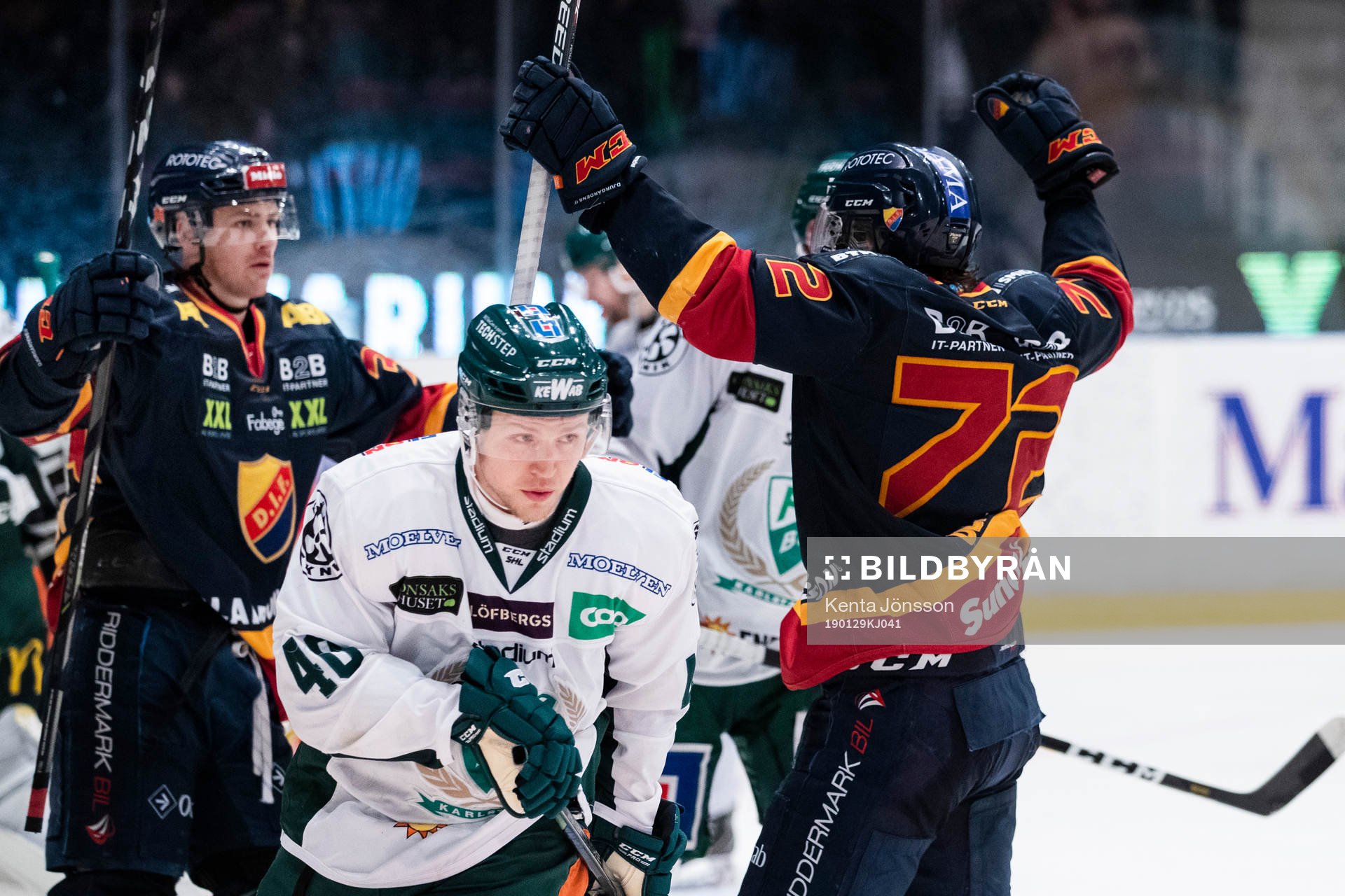 Djurgårdens Emil Bemström jublar