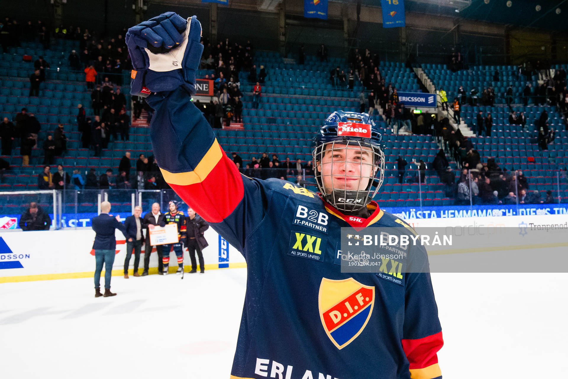 Djurgårdens Alexander Holtz jublar