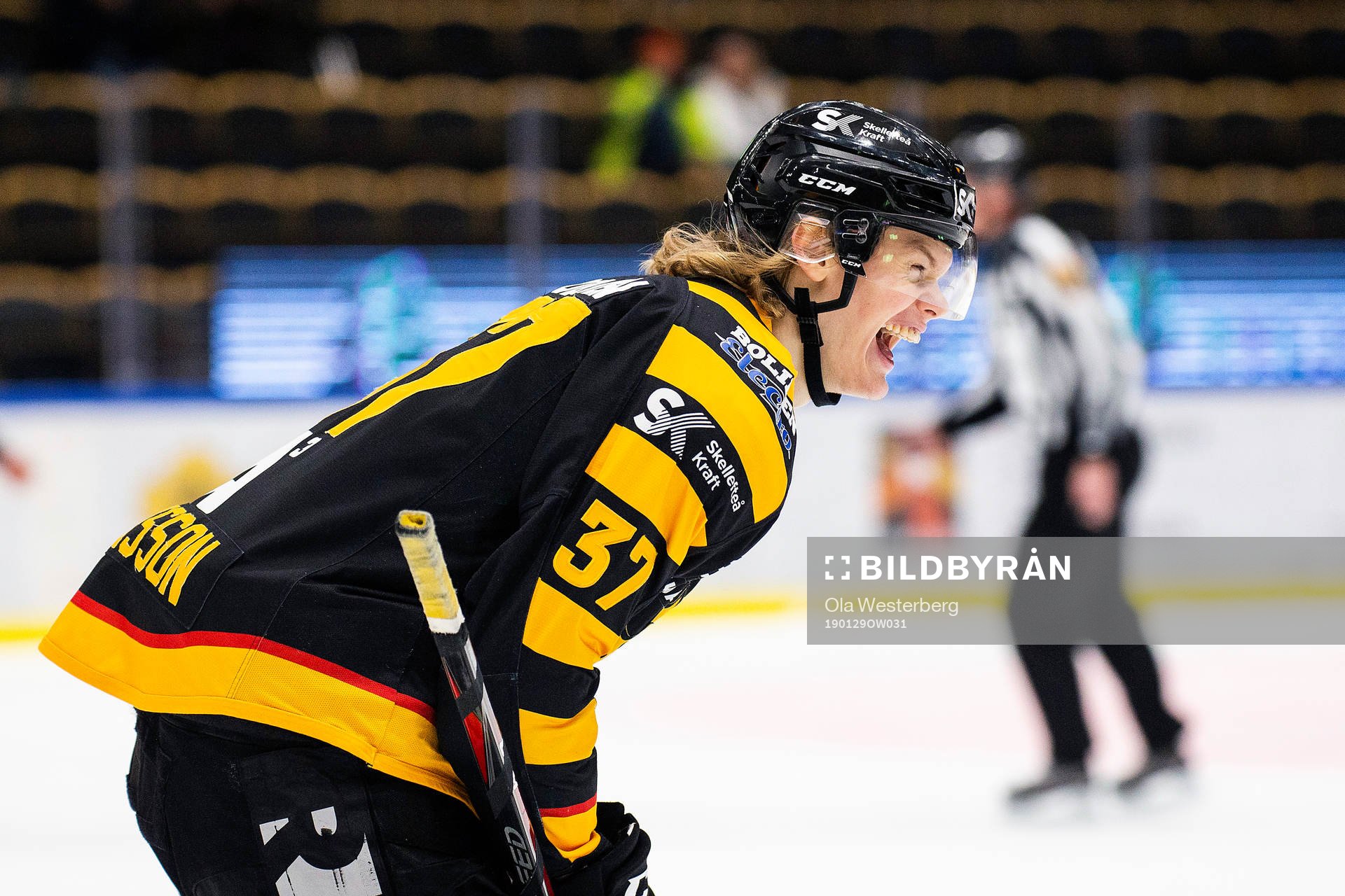 Skellefteås Albin Eriksson jublar