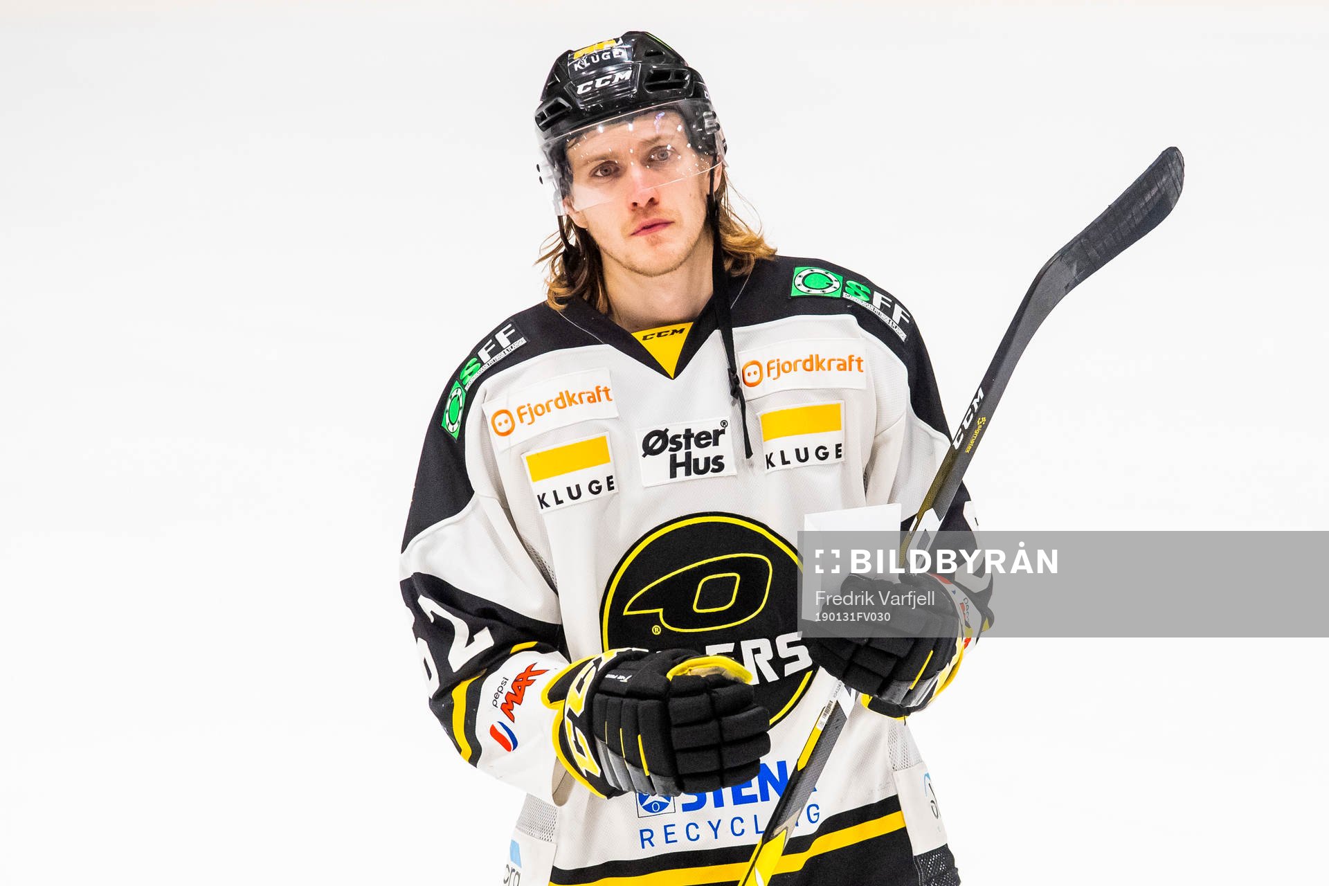 Mario Lucia of Stavanger Oilers looks dejected
