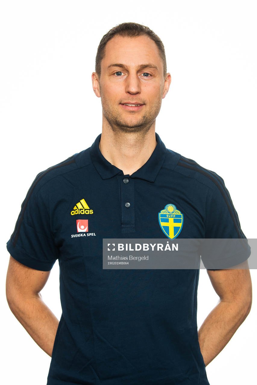 Domare Mikael Hallin