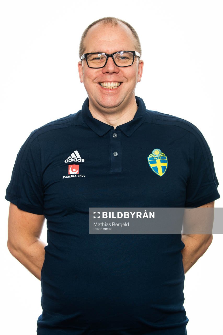 Domarcoach Peter Vesterholm under en porträttfotografering den 1 februari 2019 i Jönköping.