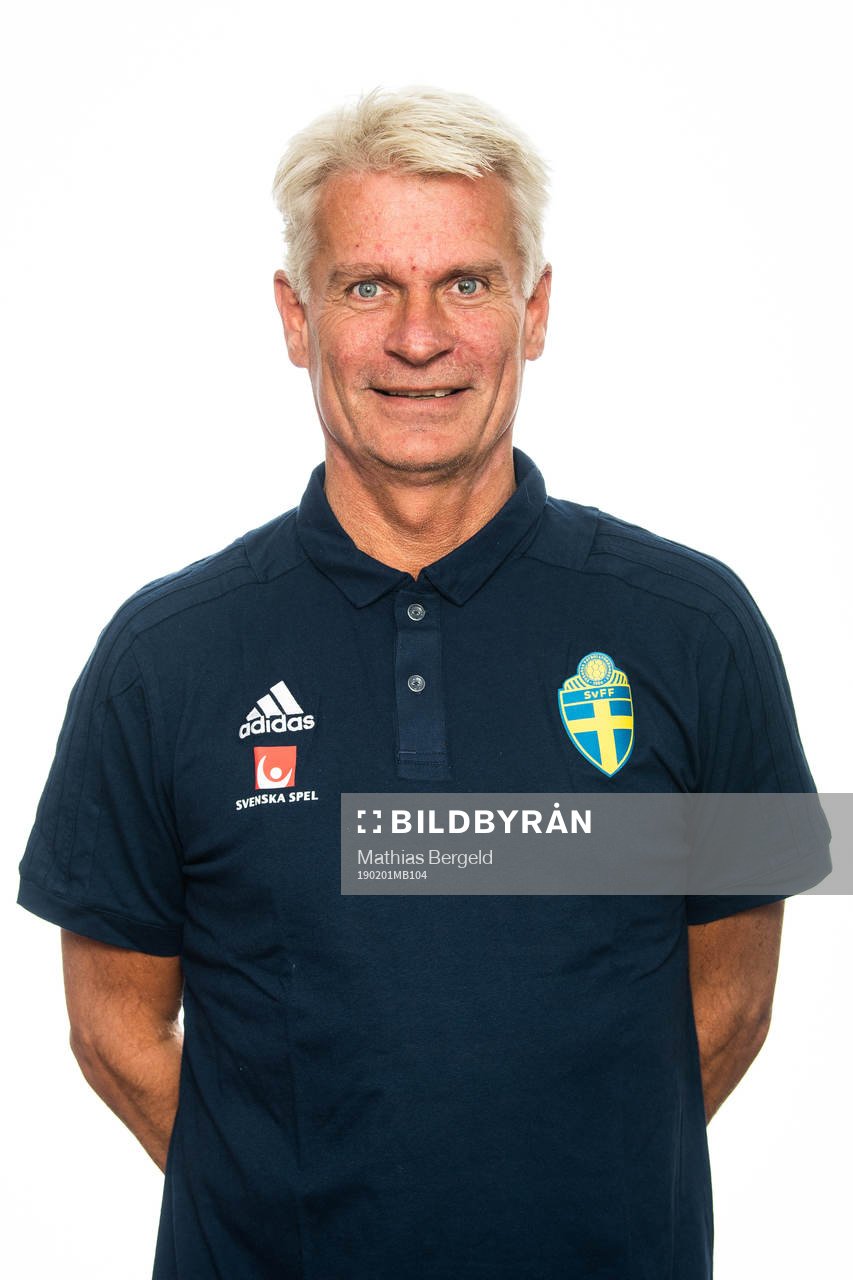 Domarcoach Peter Fröjdfeldt under en porträttfotografering den 1 februari 2019 i Jönköping.