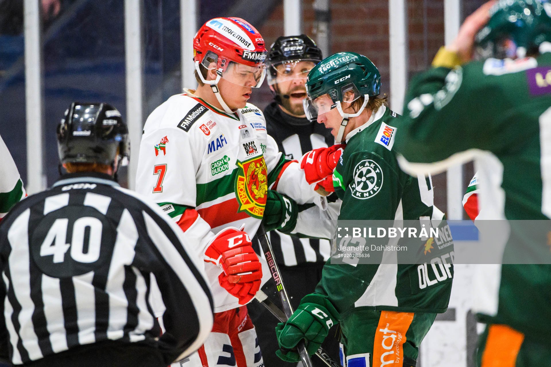 Moras Erlend Lesund i bråk med Färjestads Jesper Olofsson