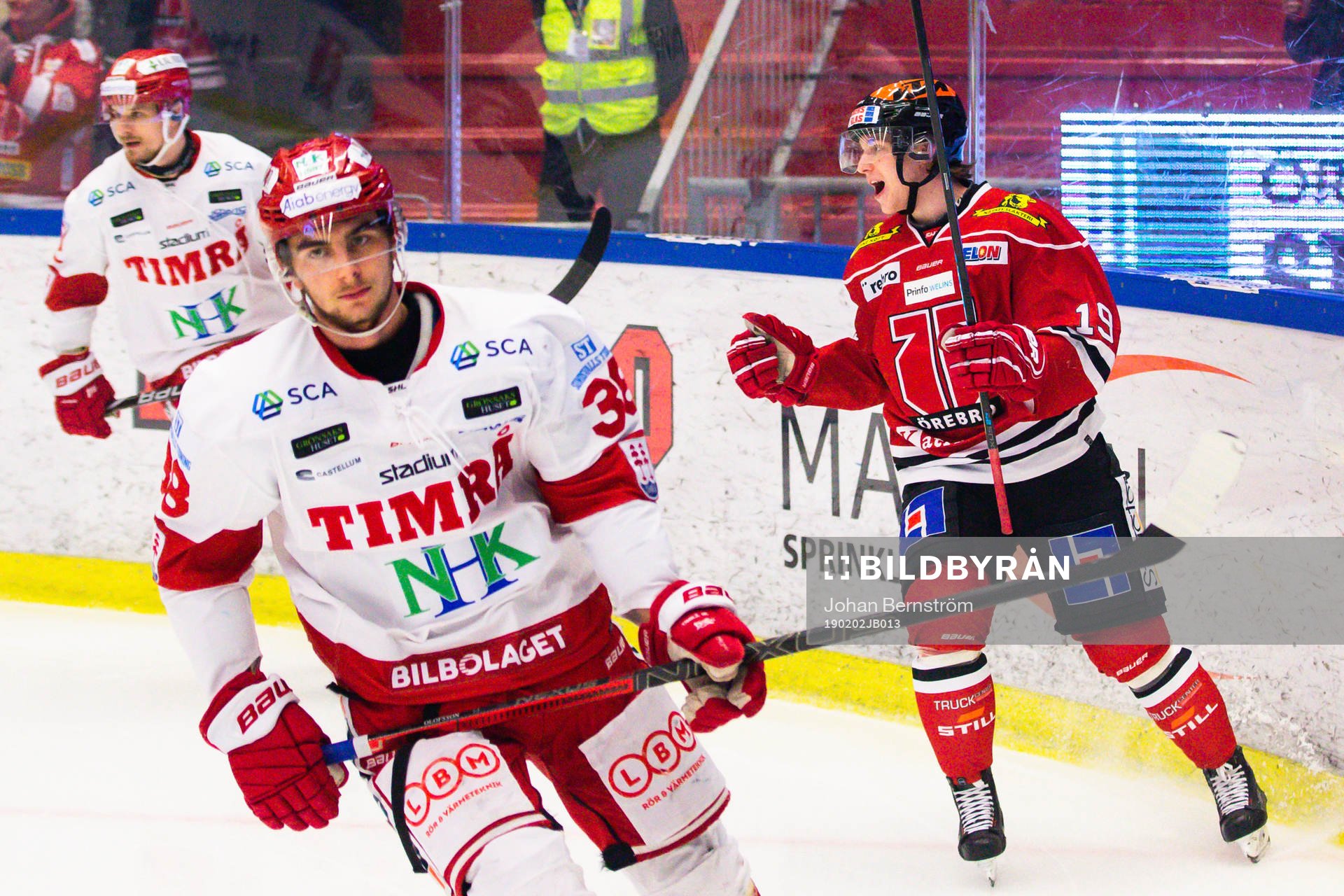 Örebros Patrik Virta jublar