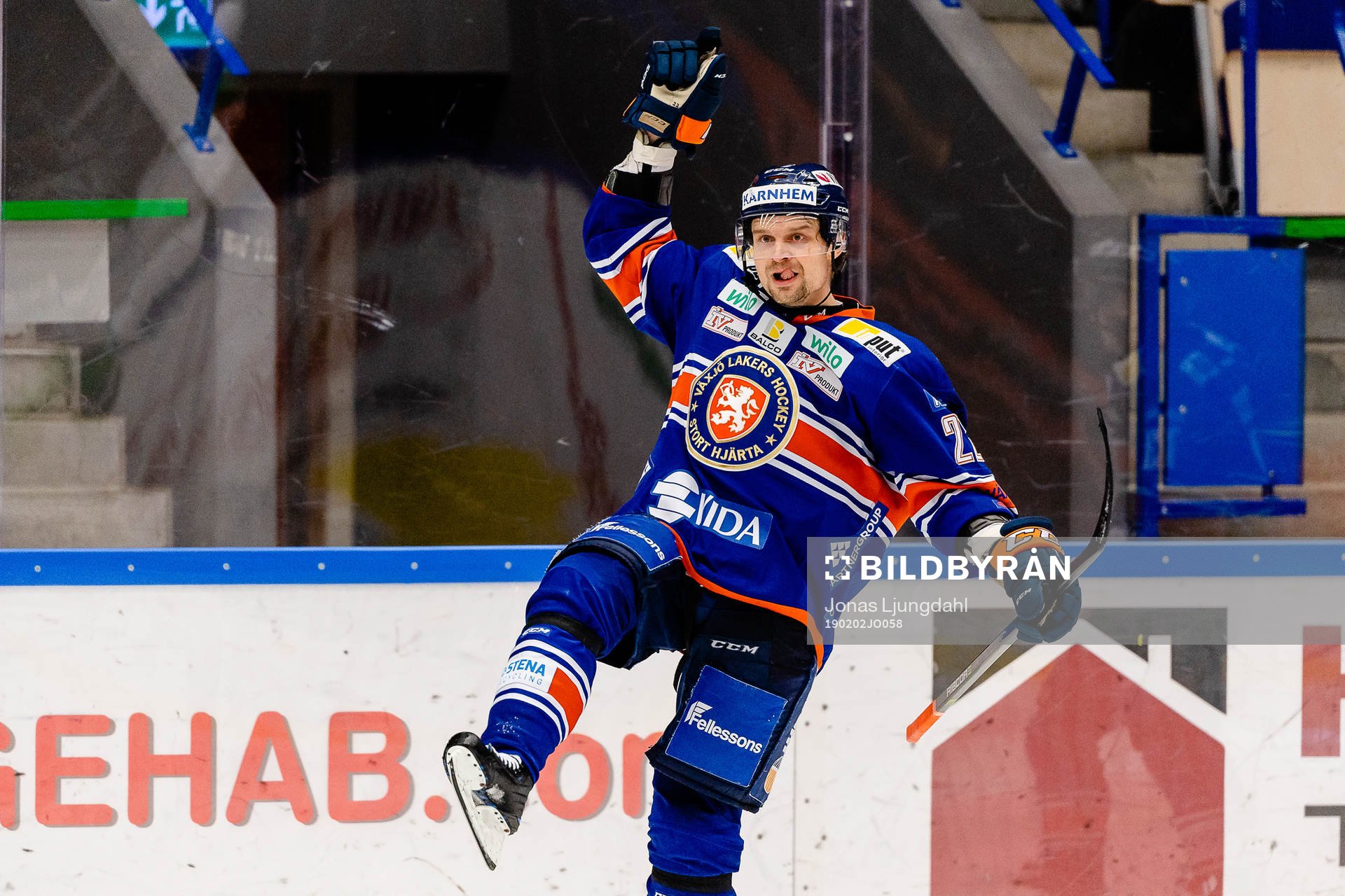 Växjös Janne Pesonen jublar