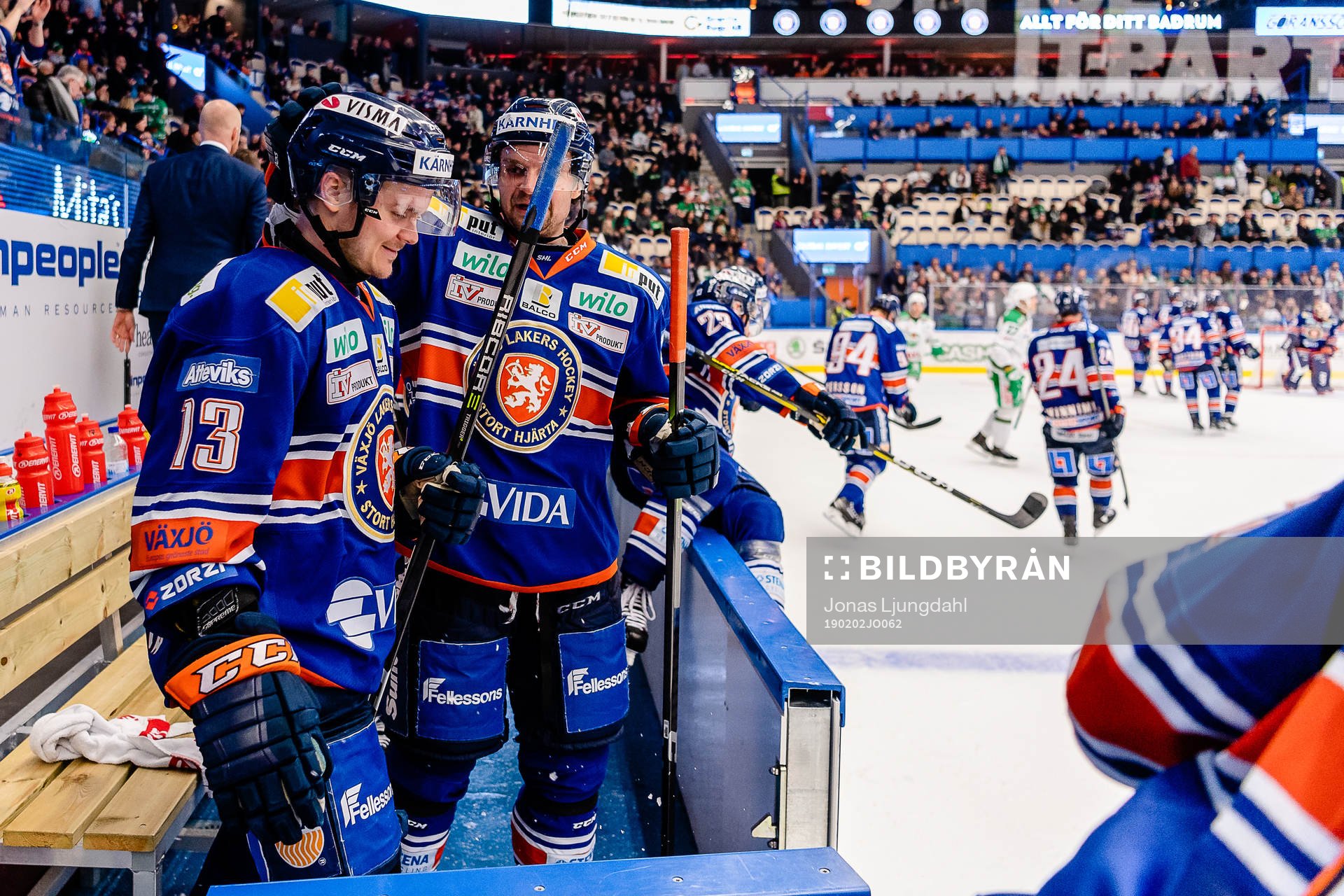 Växjös Julius Junttila och Janne Pesonen jublar