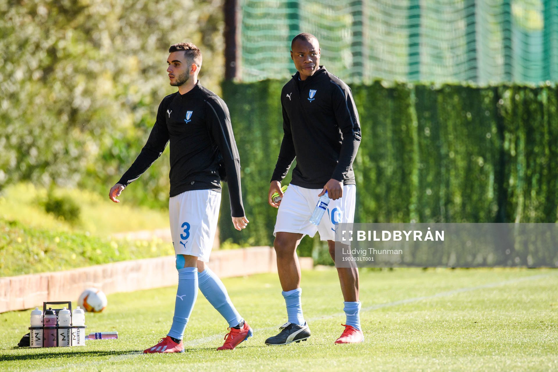 Egzon Binaku and Carlos Strandberg of Malmö FF