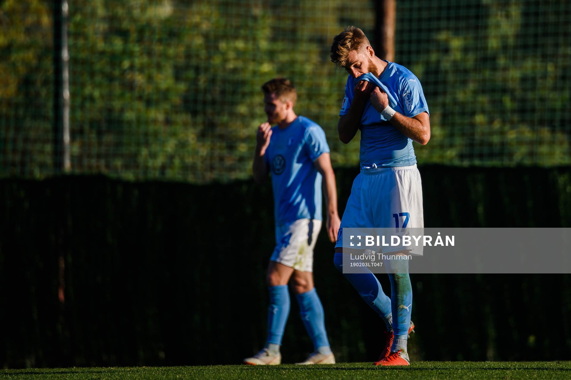Lasse Nielsen and Rasmus Bengtsson looks dejected