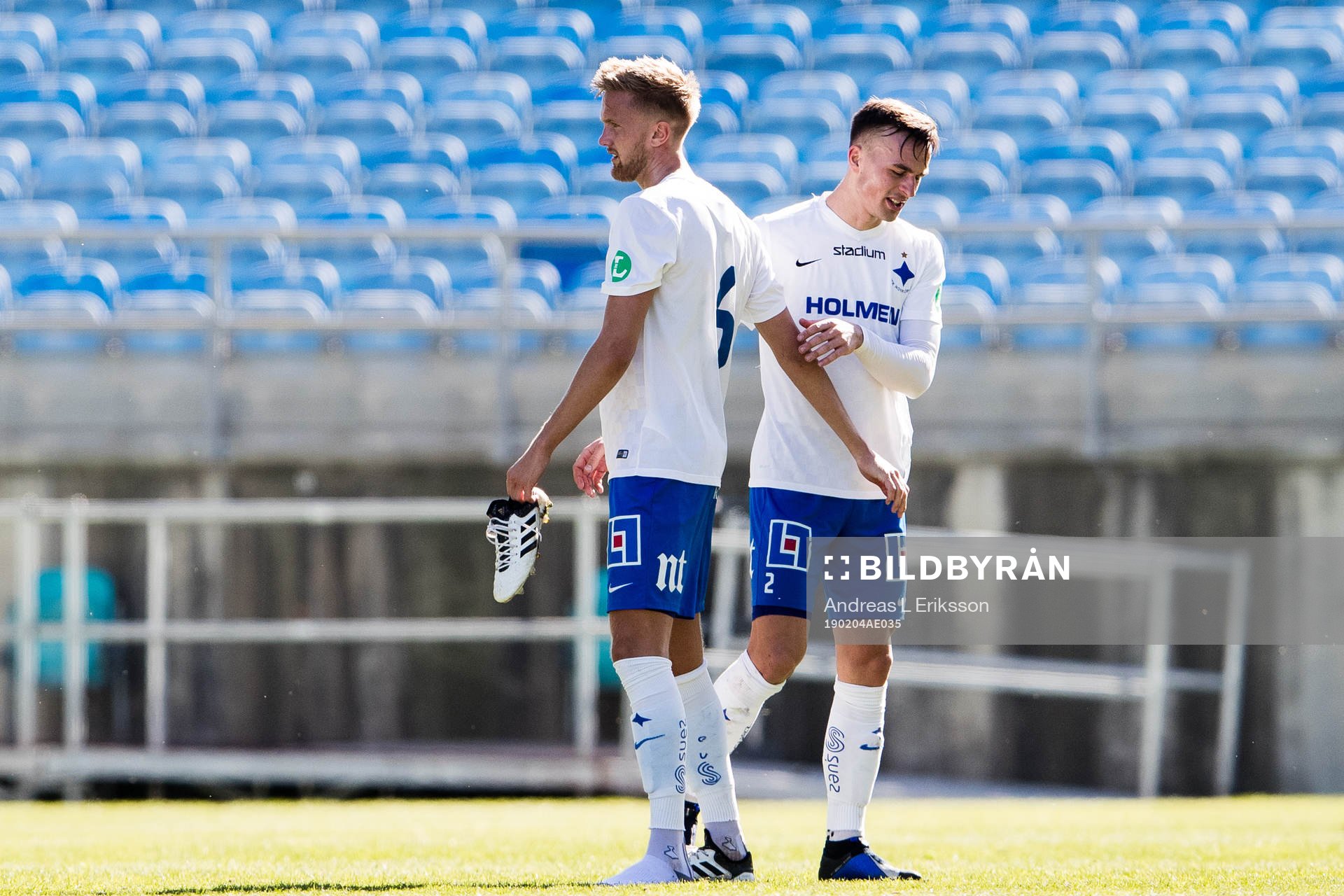 Norrköpings Kasper Larsen och Henrik Castegren jublar efter en träningsmatch i fotboll mellan SV Mattersburg och Norrköping den 4 februari 2019 i Faro. 