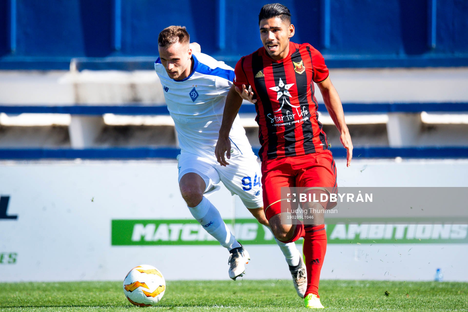Tomasz Kedziora of Dinamo Kiev and Hosam Aiesh of Östersund