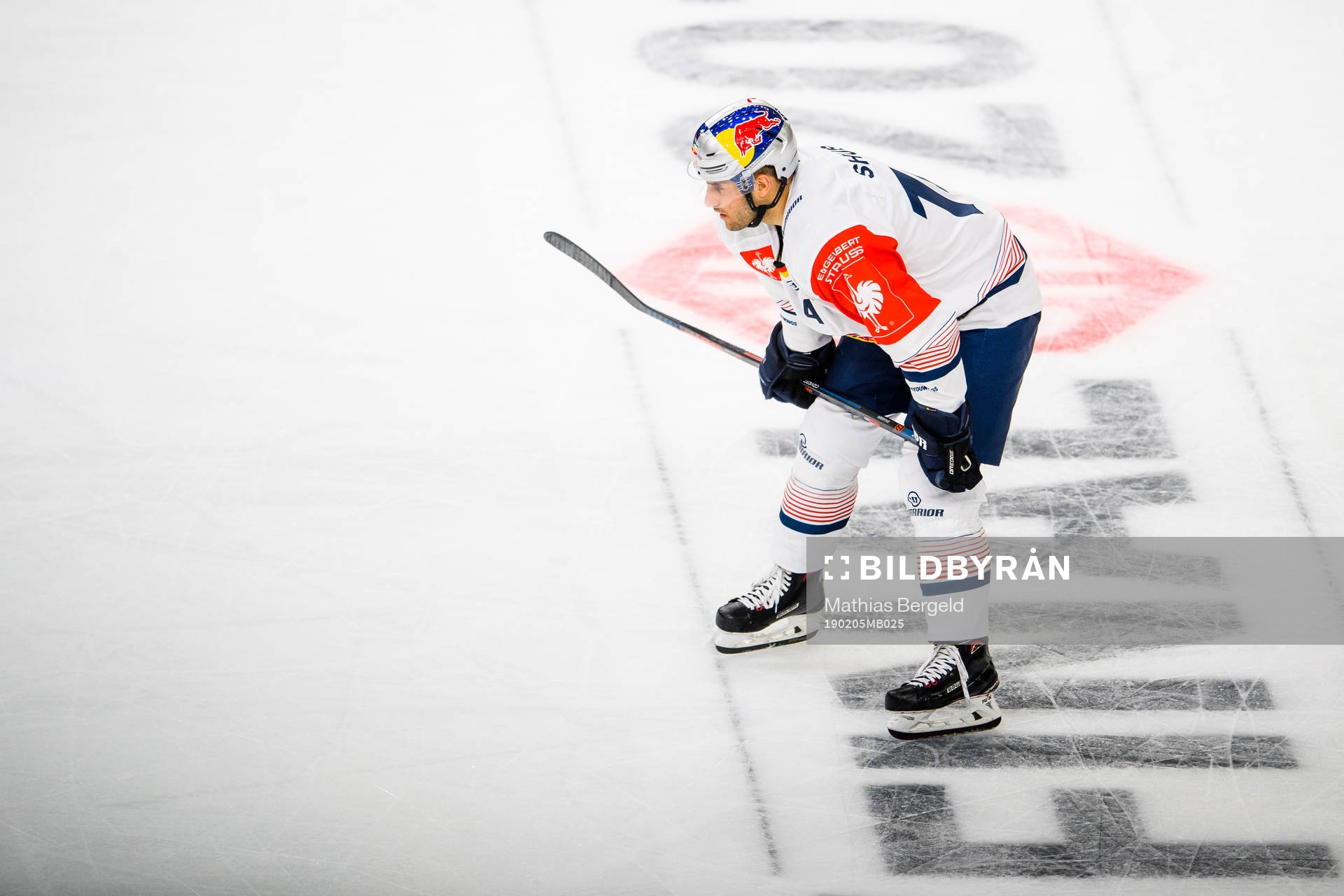 Justin Shugg  of Red Bull Munich looks dejected
