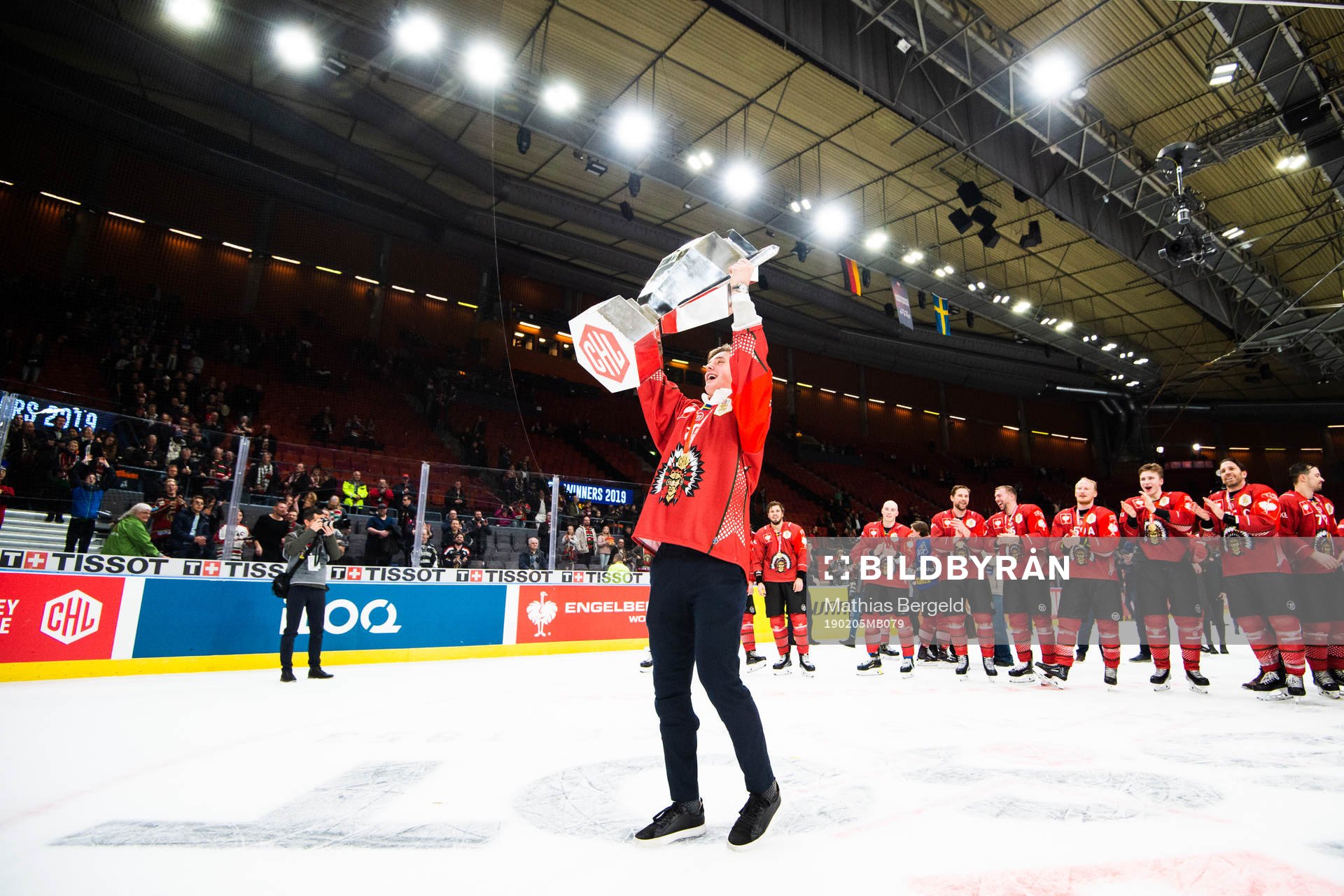 Gustav Lindström of Frölunda celebrates with the trophy