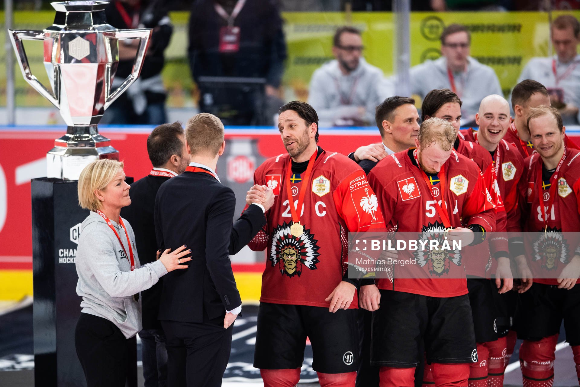 Joel Lundqvist of Frölunda celebrates