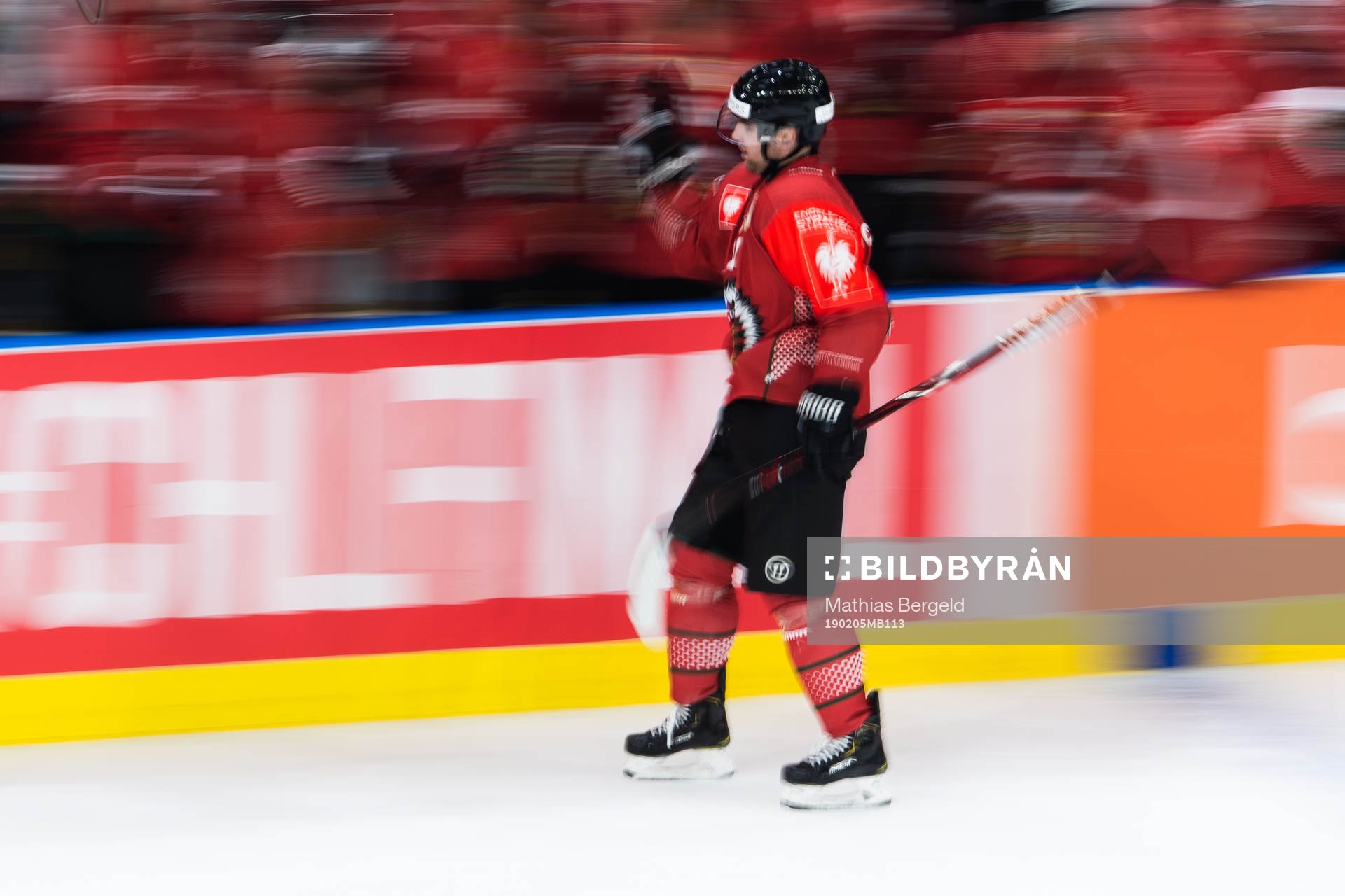Ponthus Westerholm of Frölunda celebrates scoring 3-2