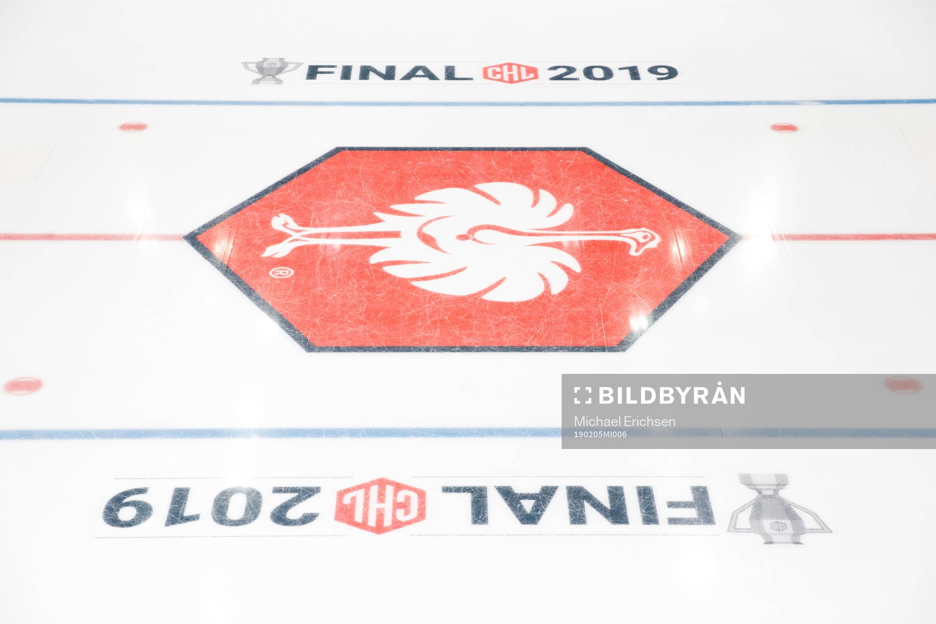 General view inside the arena ahead the CHL final between