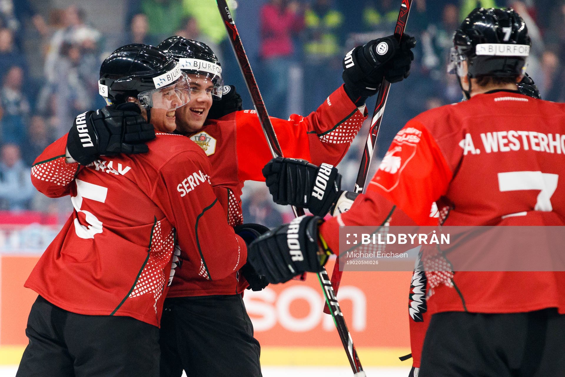 Samuel Fagemo of Frölunda celebrates the 1-0 goal