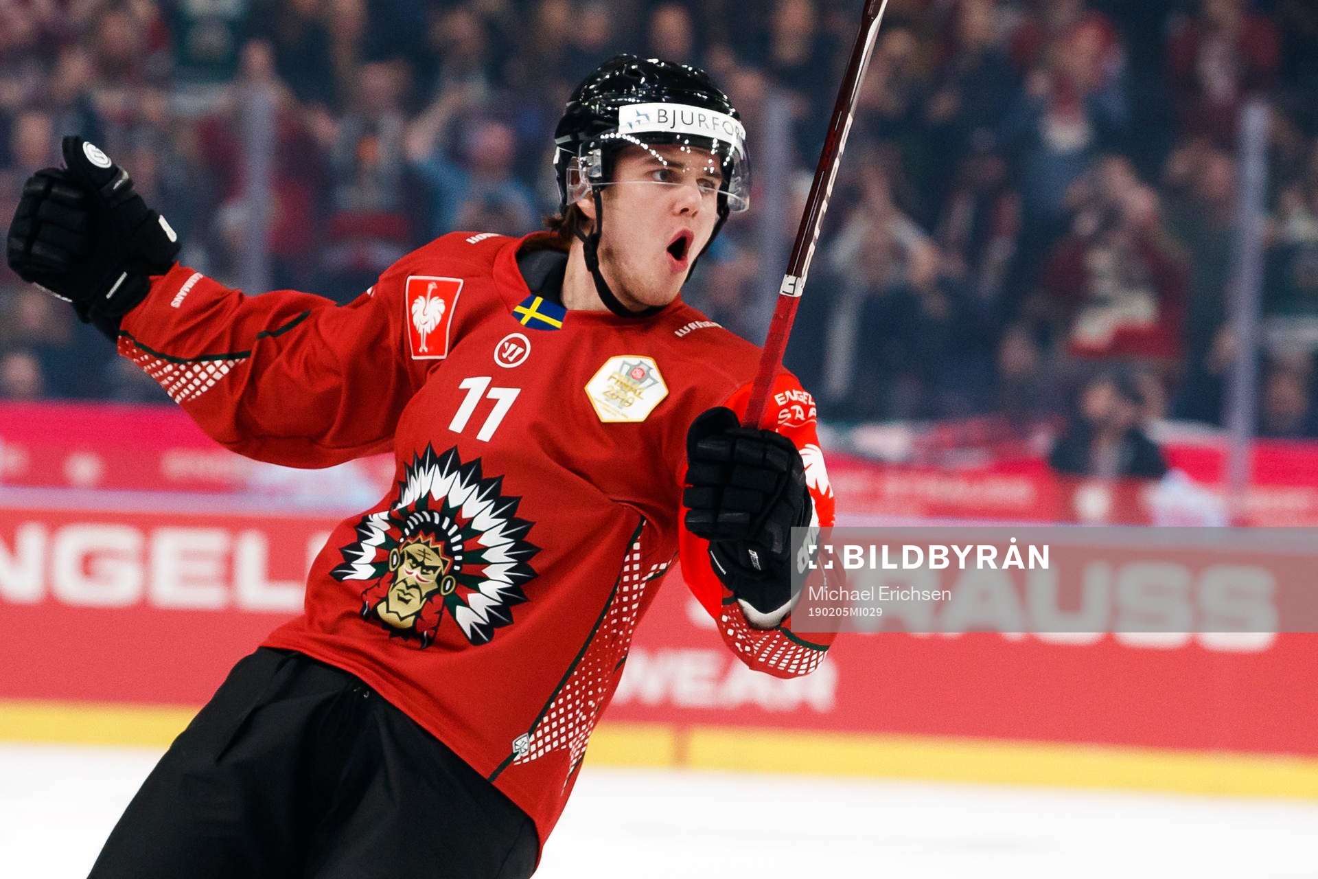 Samuel Fagemo of Frölunda celebrates the 1-0 goal
