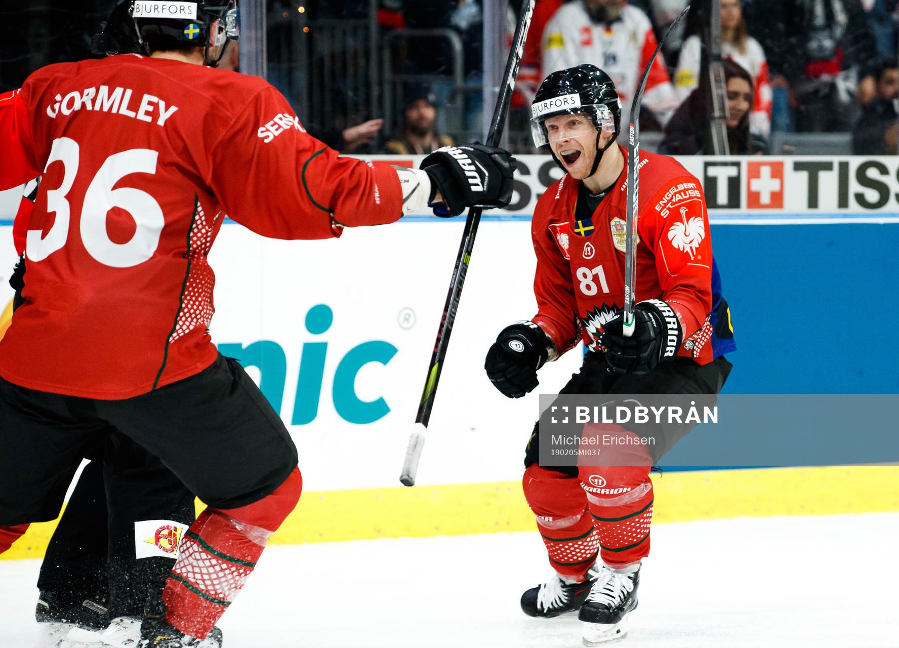 Brandon Gormley and Ryan Lasch of Frölunda celebrates the