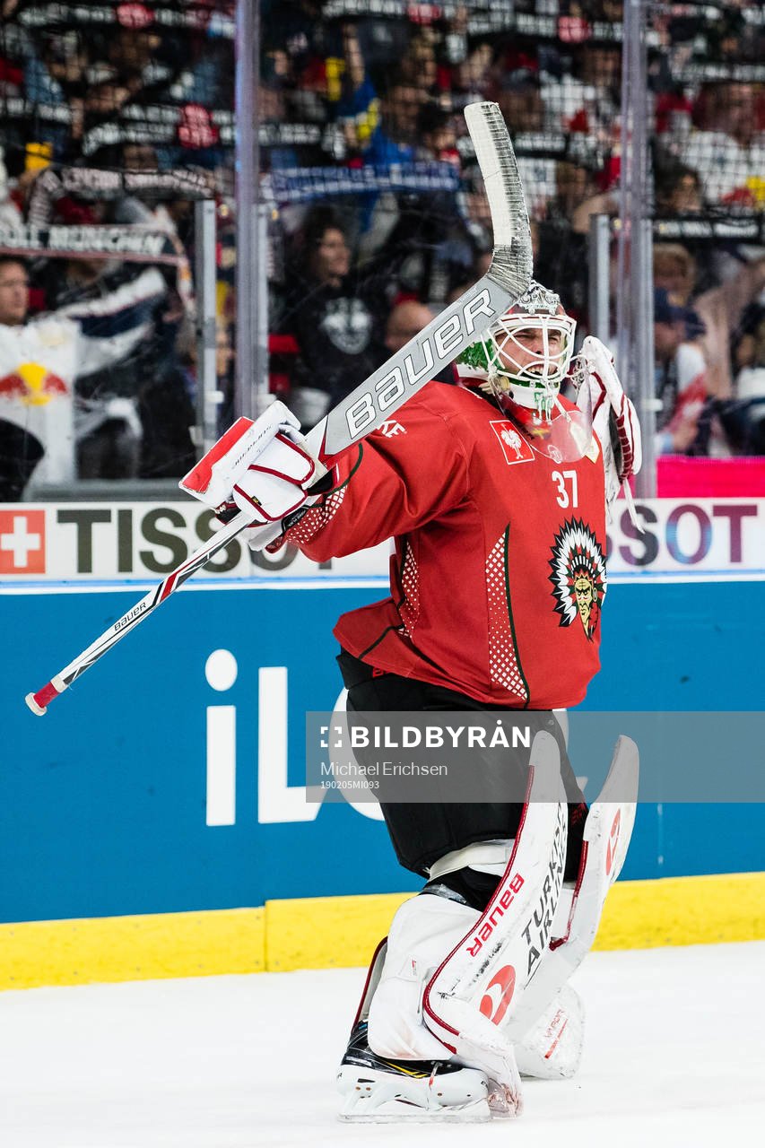 Goalkeeper Johan Gustafsson of Frölunda celebrates