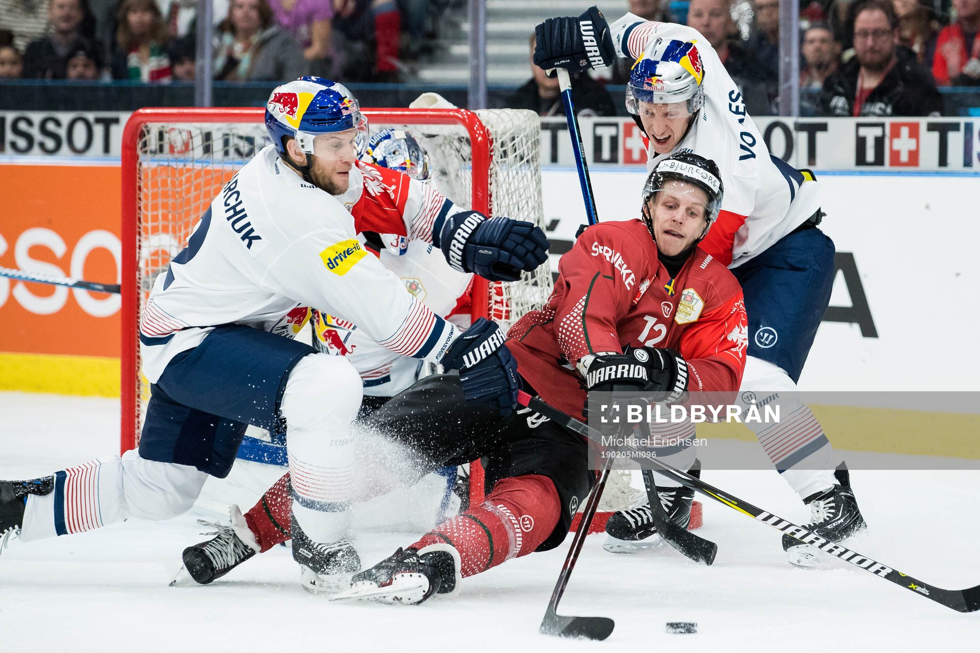 Andrew Bodnarchuk  of Red Bull Munich and Max Friberg of