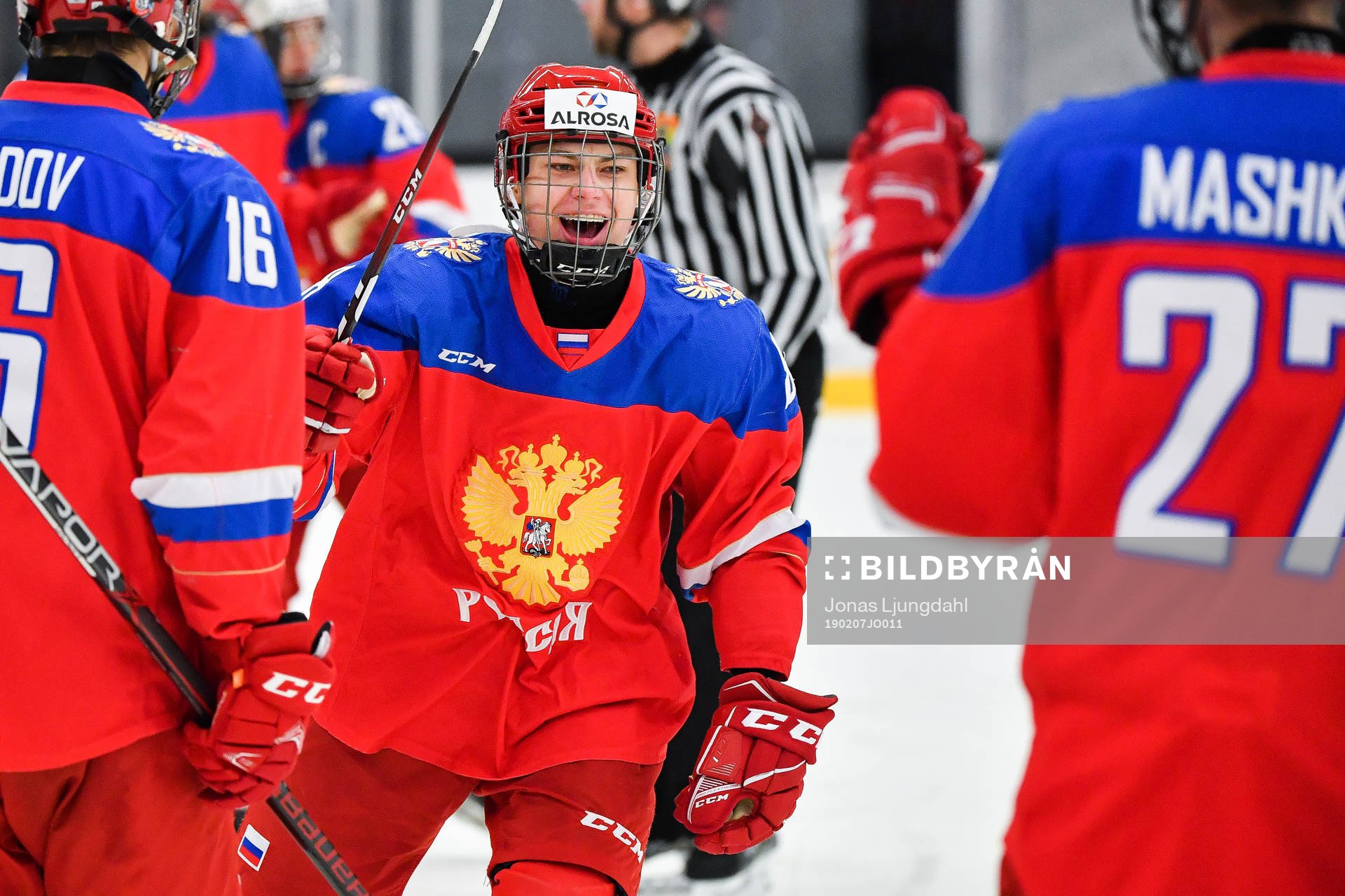 Rysslands Denis Baranov jublar