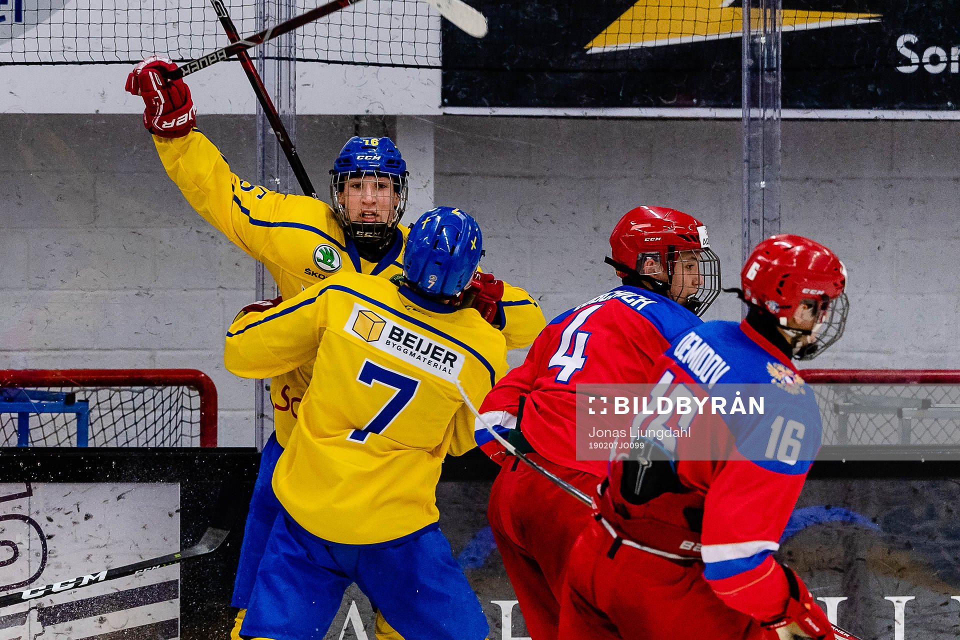 Sveriges Daniel Torgersson jublar