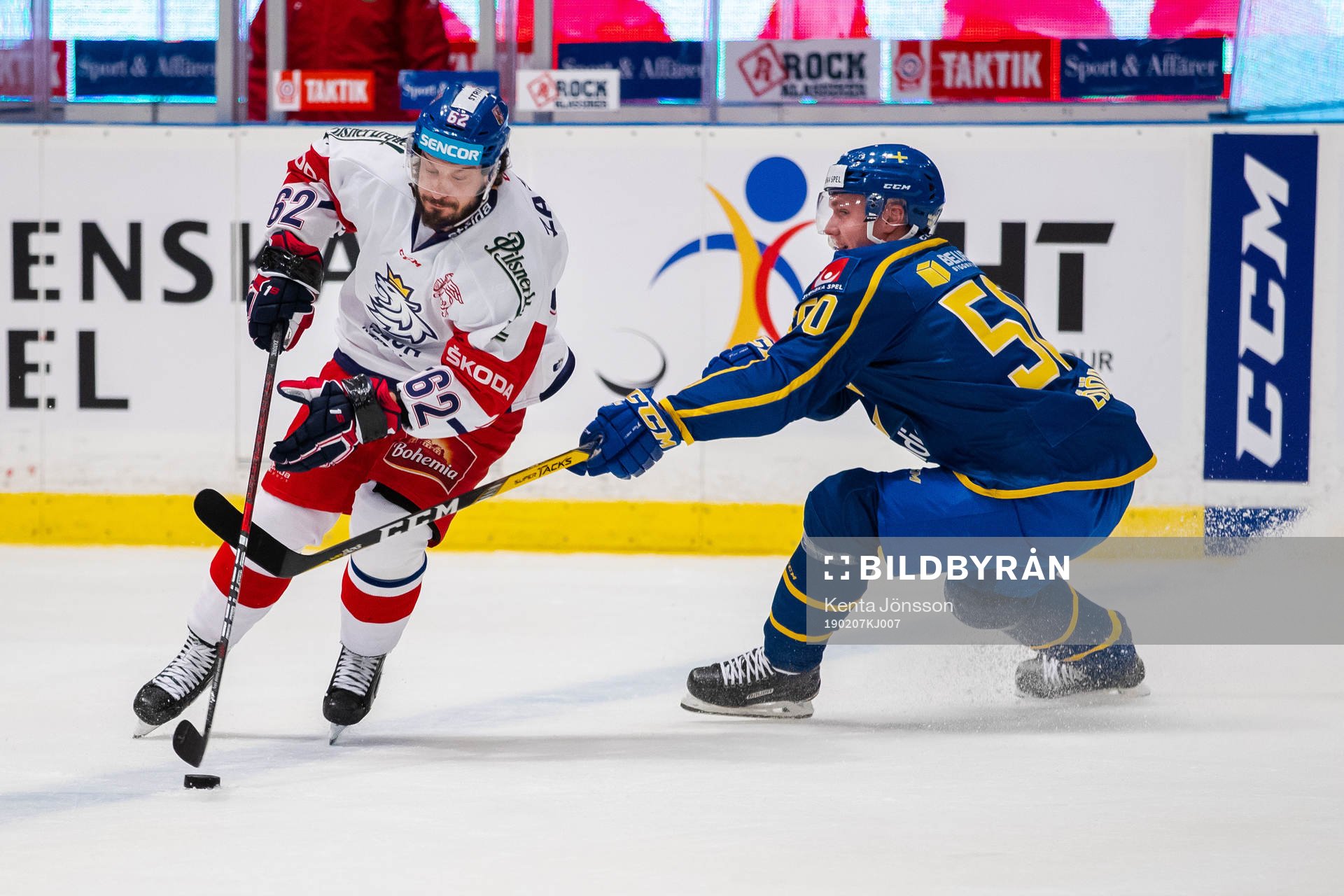 Milan Doudera  of Czech Republic and Viktor Lööv  of