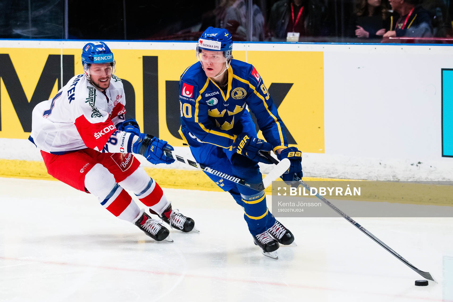 Jesper Boqvist  of Sweden and of Tomas Kundratek of Czech