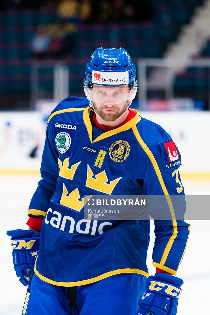 Klas Dahlbeck   of Sweden