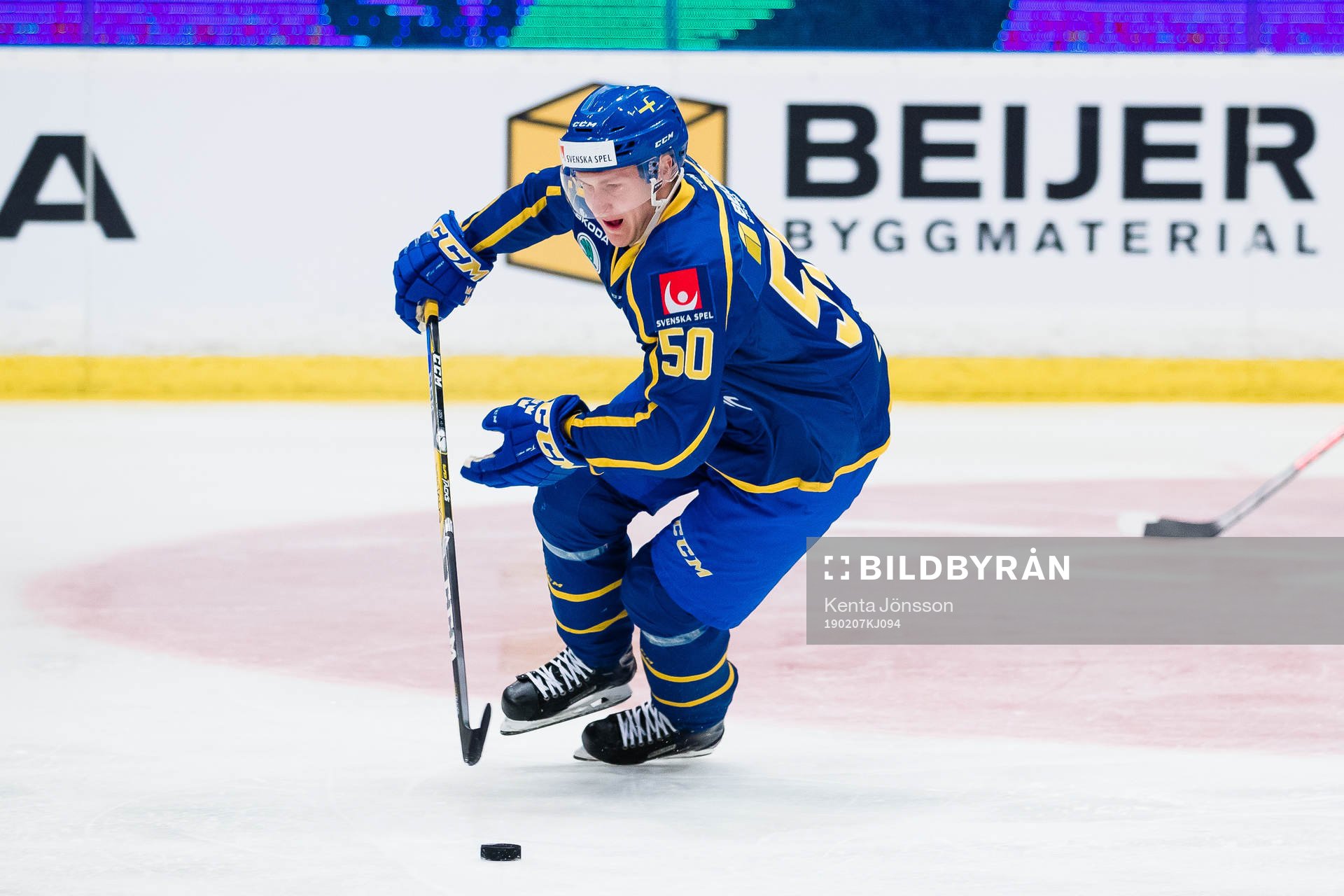 Viktor Lööv  of Sweden