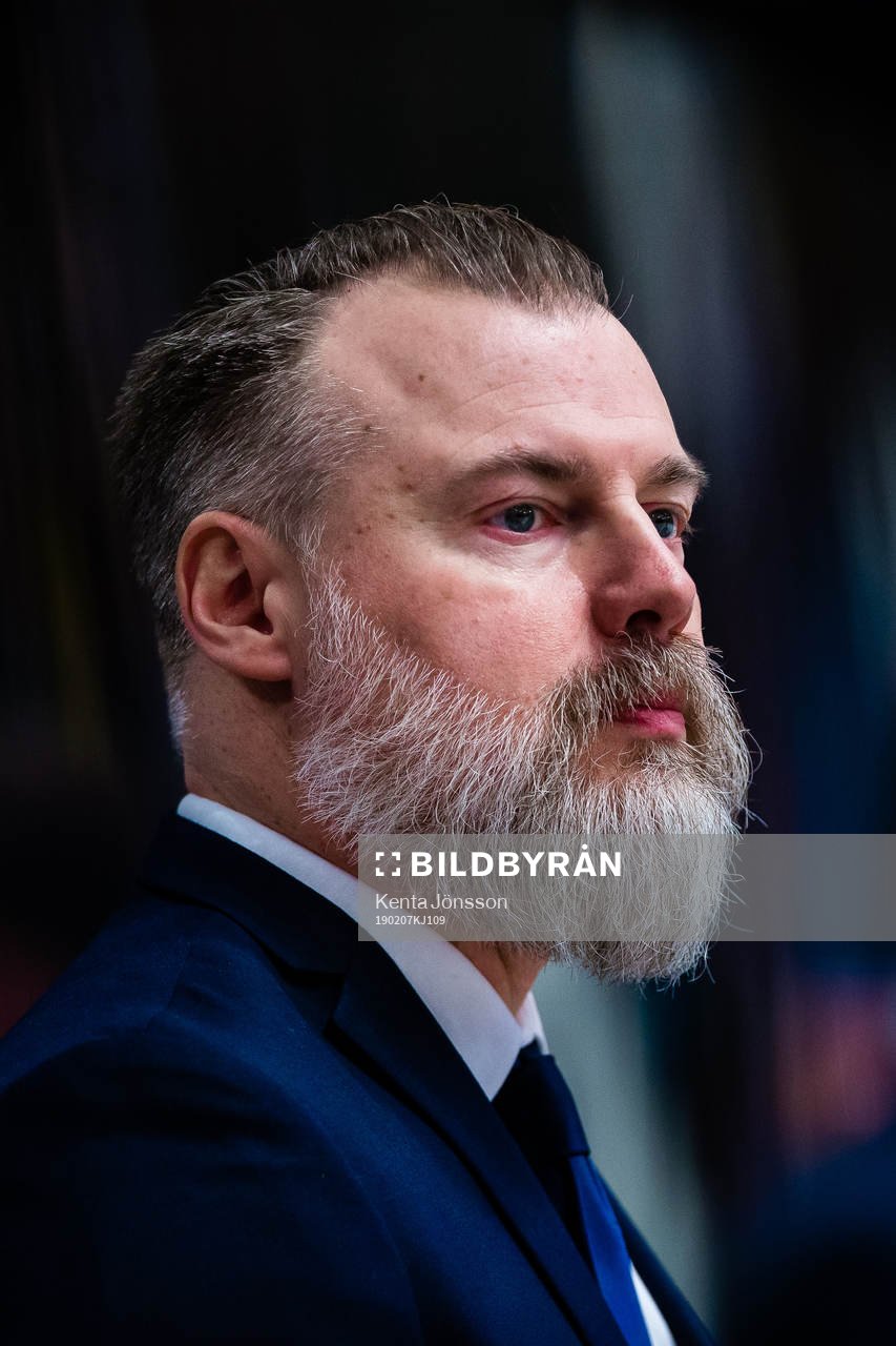 Head coach Rikard Grönborg of Sweden