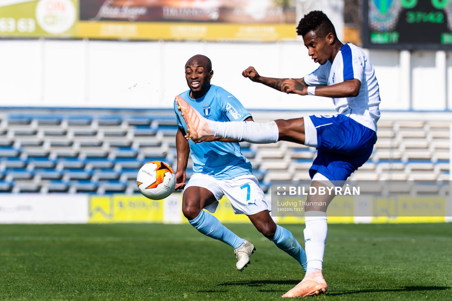 Fouad Bachirou of Malmö FF and Tche Tche of Dinamo Kiev