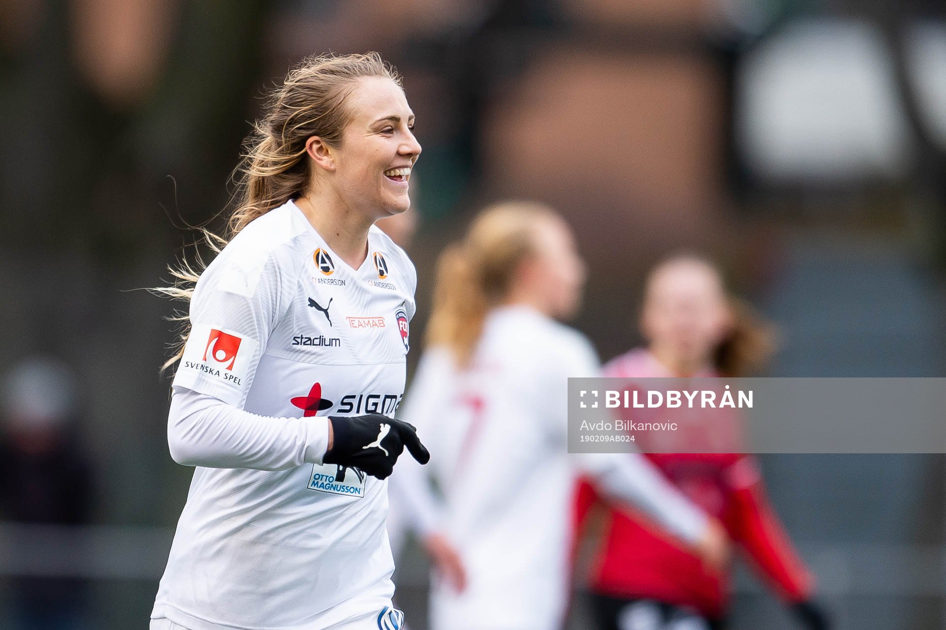 Rosengårds Fiona Brown jublar