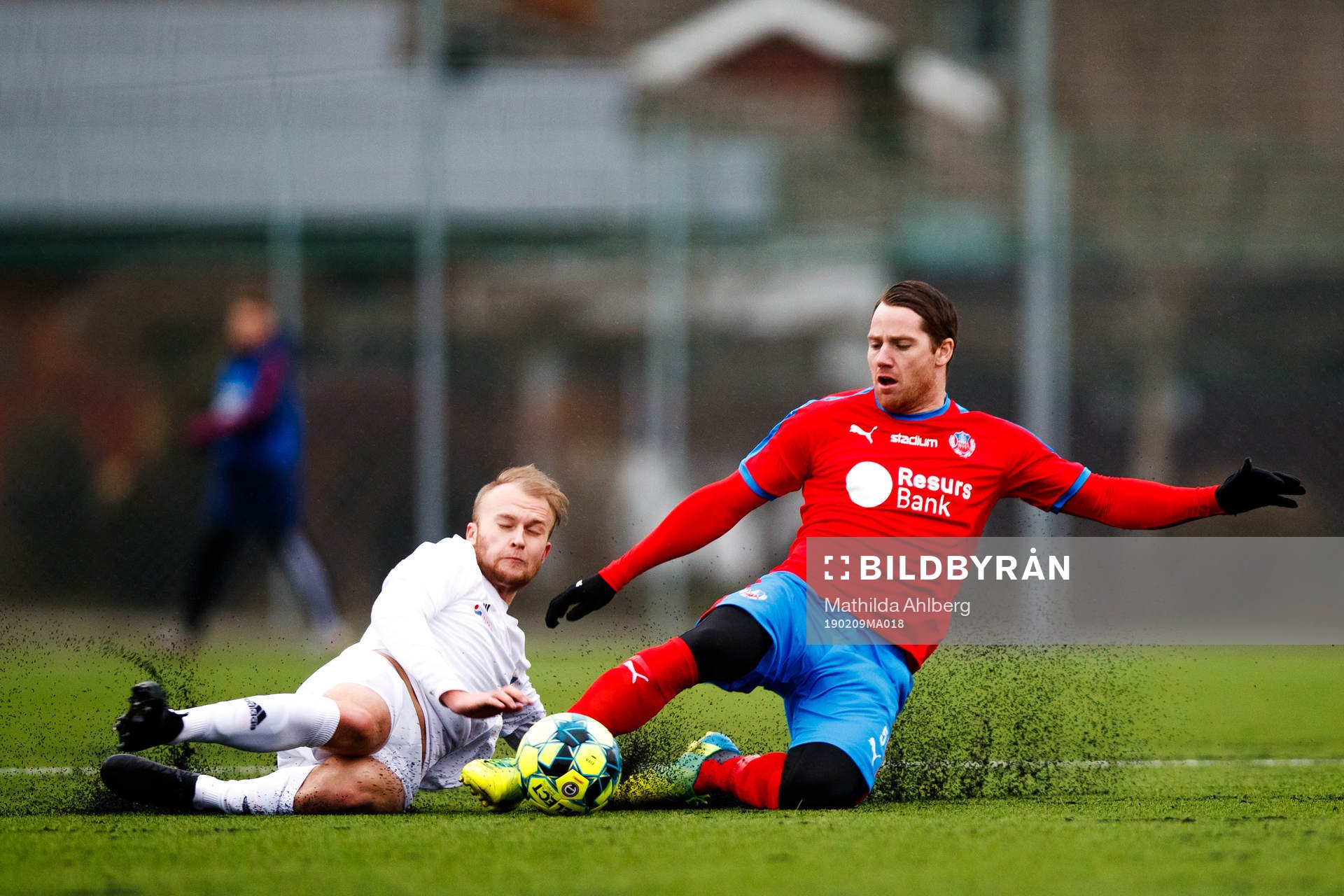 Östers Christian Ljungberg och Helsingborgs Johan Persson