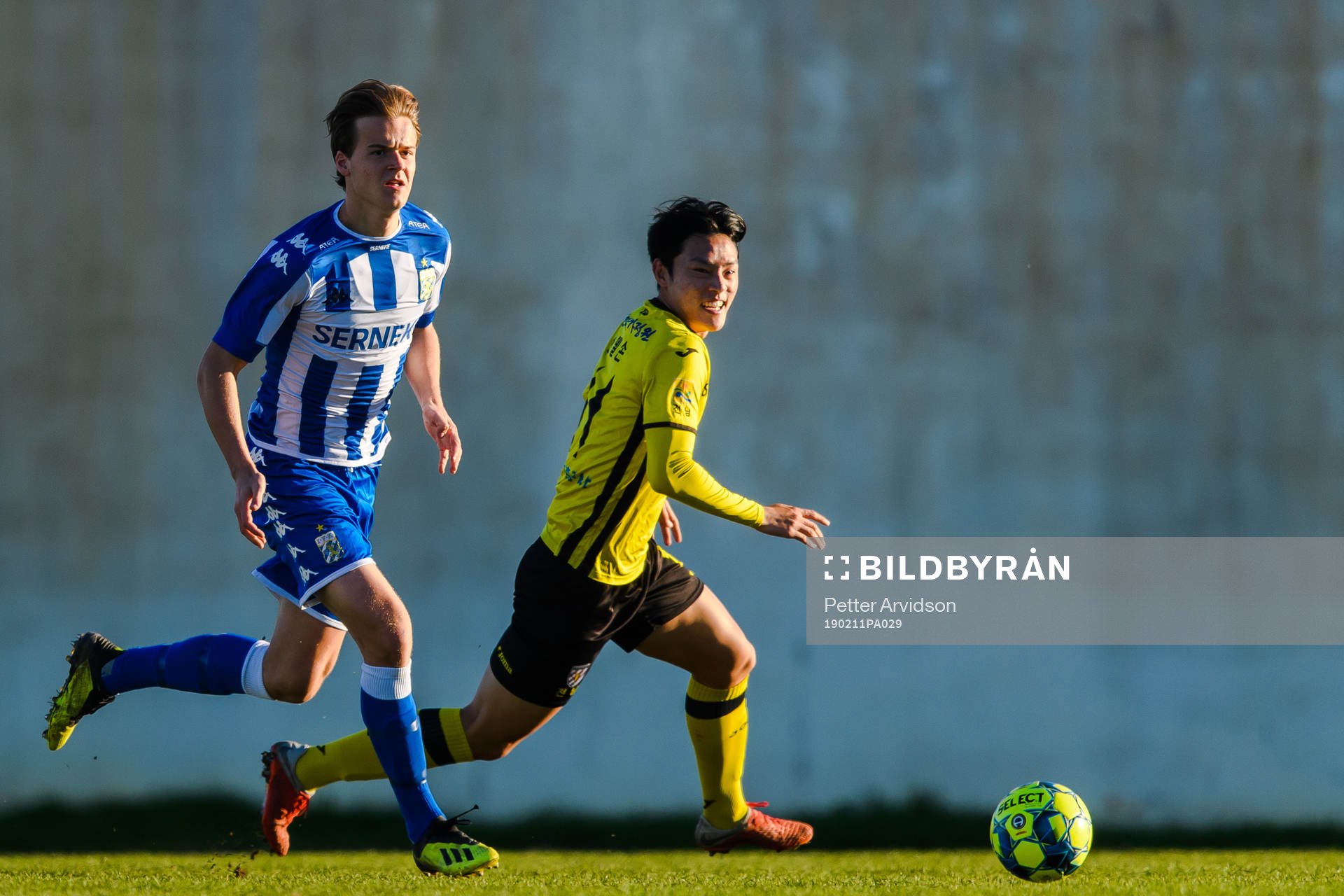 IFK Göteborgs August Erlingmark och Jeonnam Dragons Chu