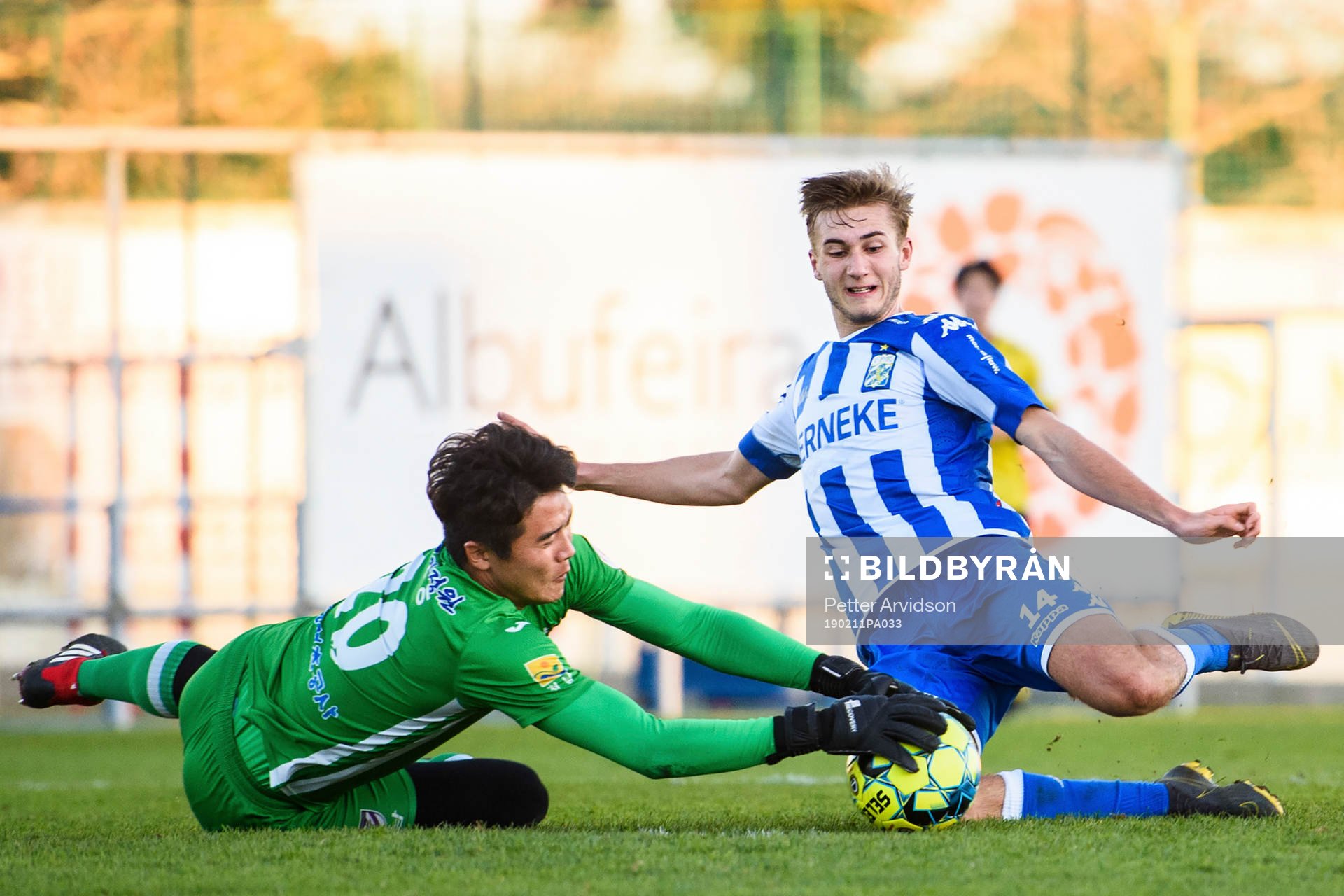 IFK Göteborgs Benjamin Nygren med målchans mot Jeonnam