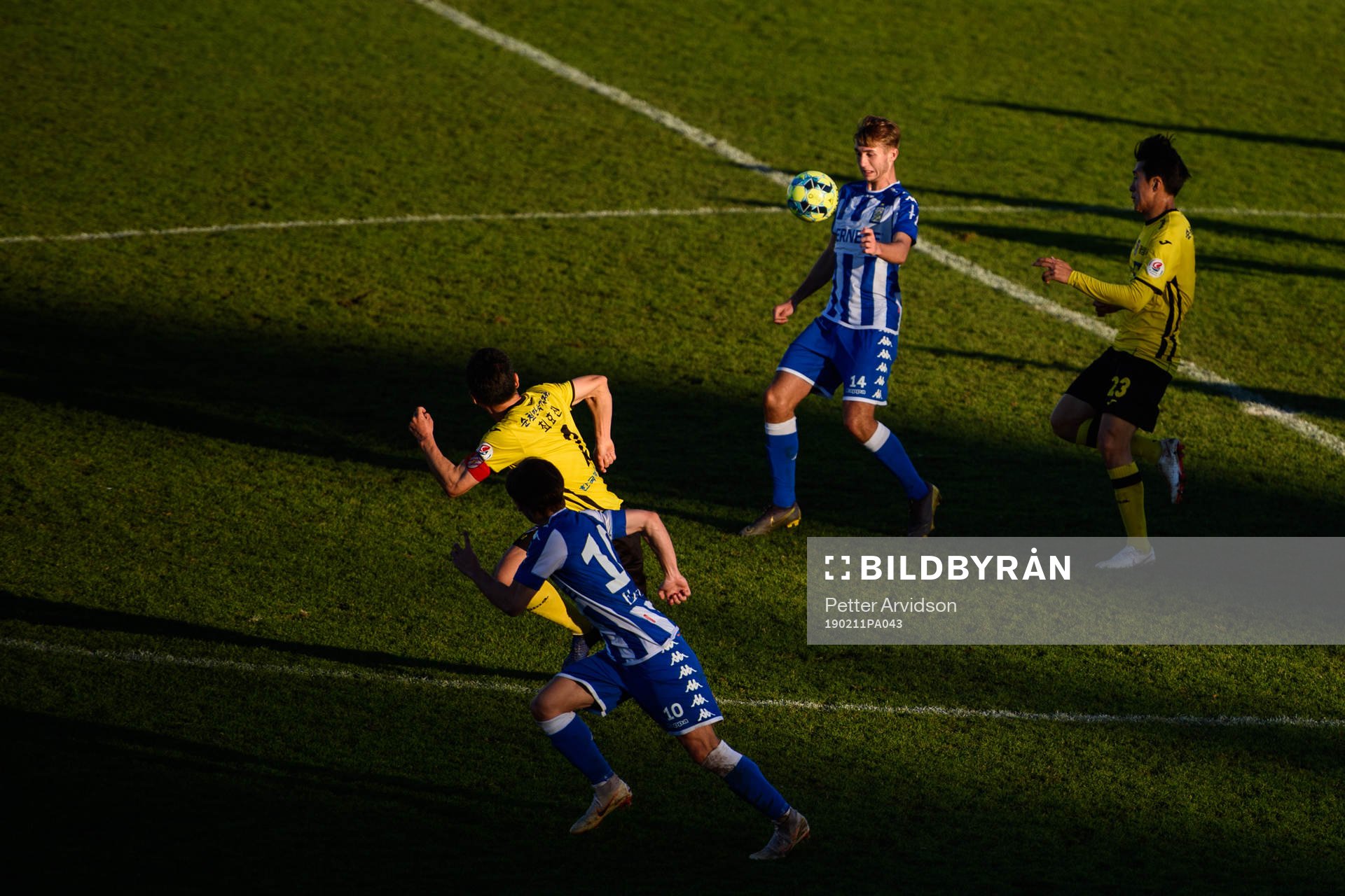 IFK Göteborgs Benjamin Nygren och Jeonnam Dragons Kim