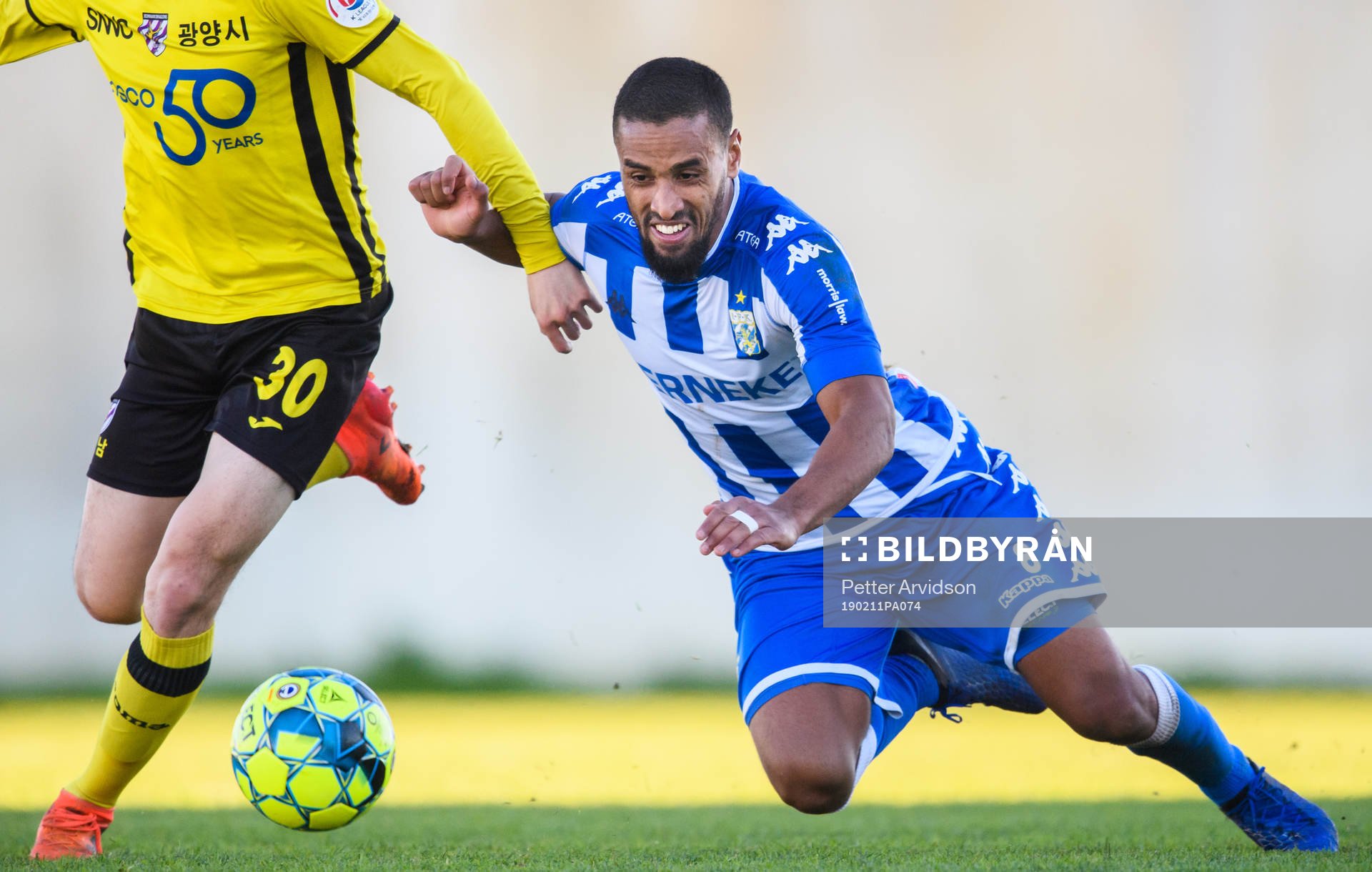 IFK Göteborgs Junes Barny faller