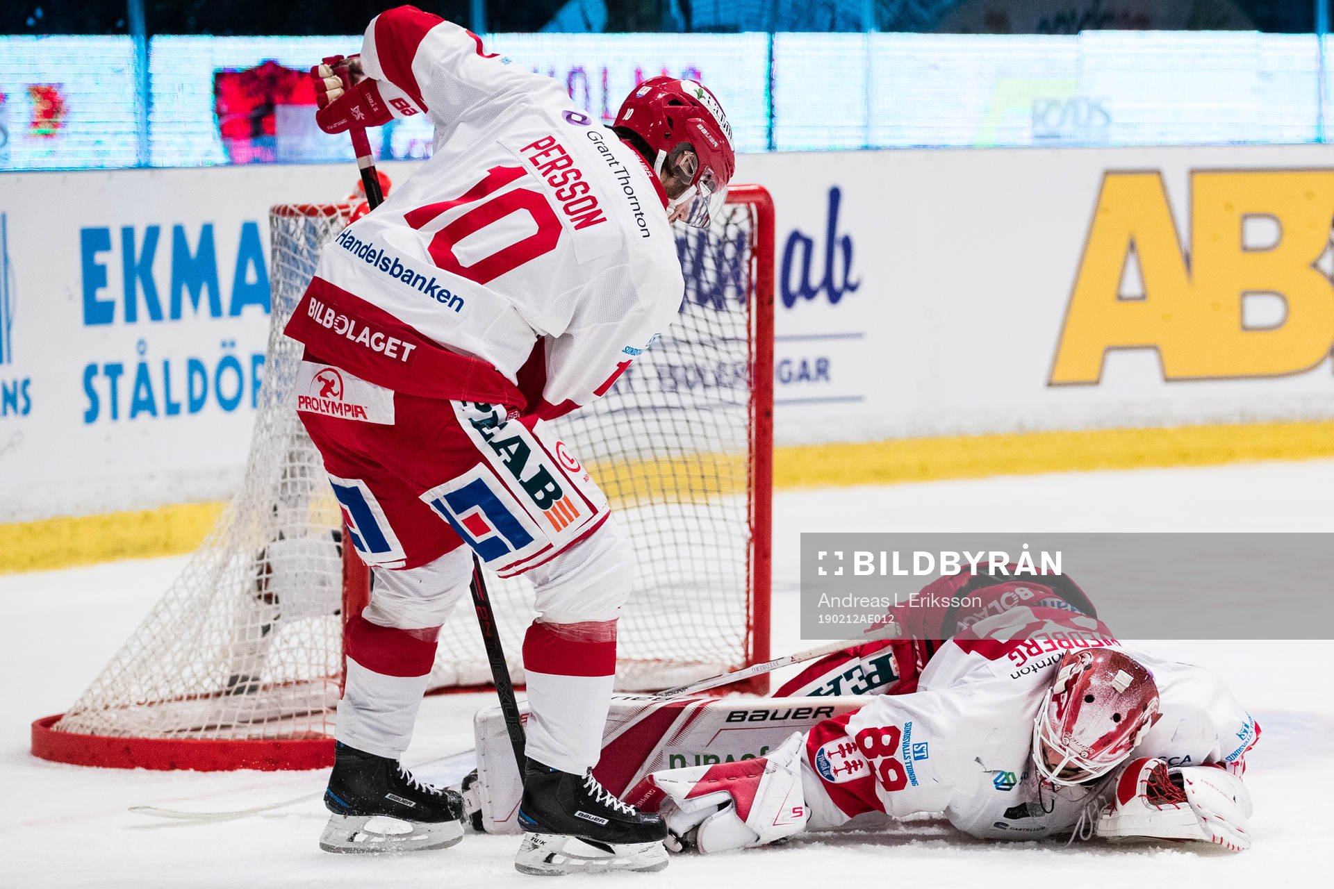 Timrås Johan Persson och målvakt Niklas Svedberg