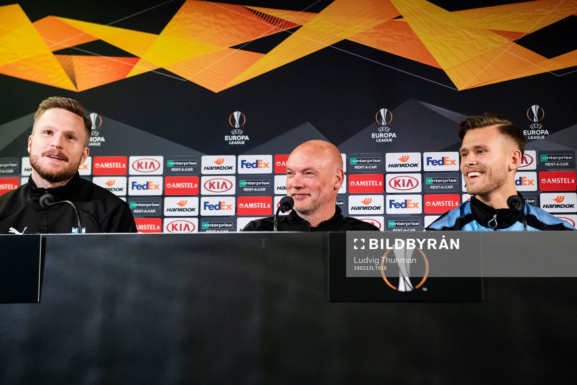 Lasse Nielsen, head coach Uwe Rösler and Arnor Traustason