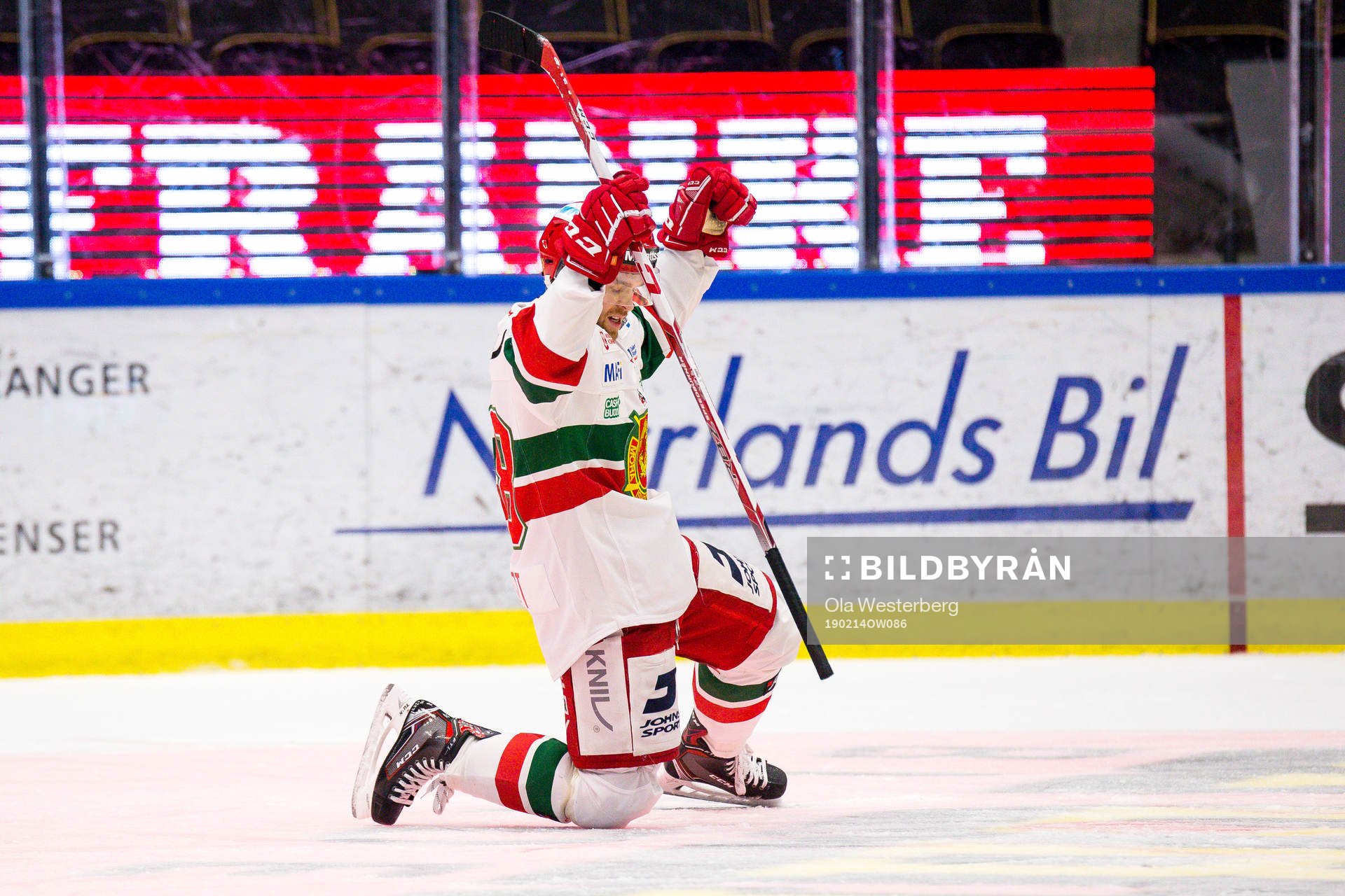 Moras Spencer Abbott jublar