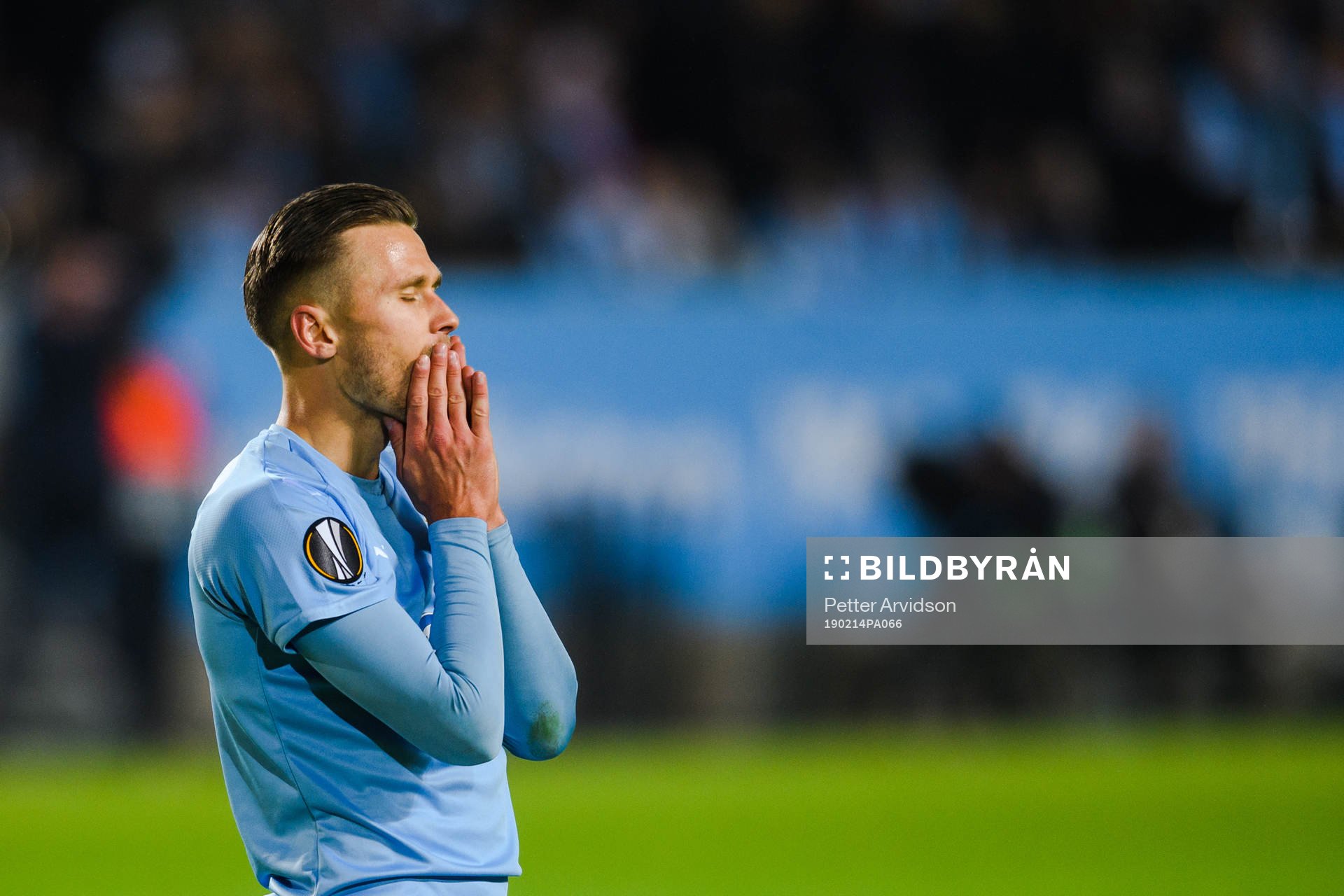Arnór Ingvi Traustason of Malmö FF looks dejected