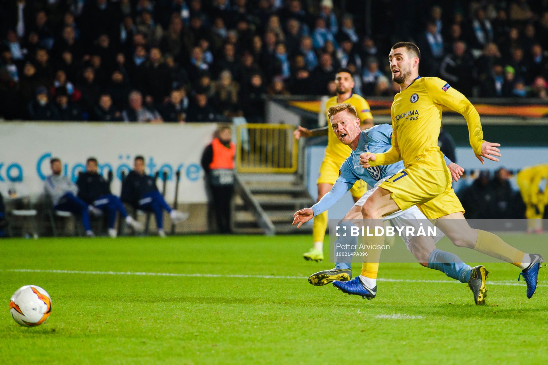 Anders Christiansen of Malmö FF scores 1-2