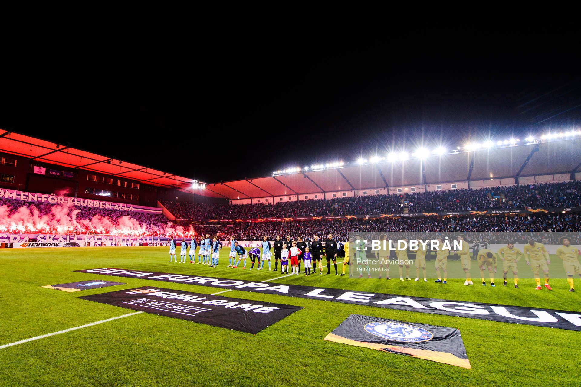 Players of Malmö FF and of Chelsea