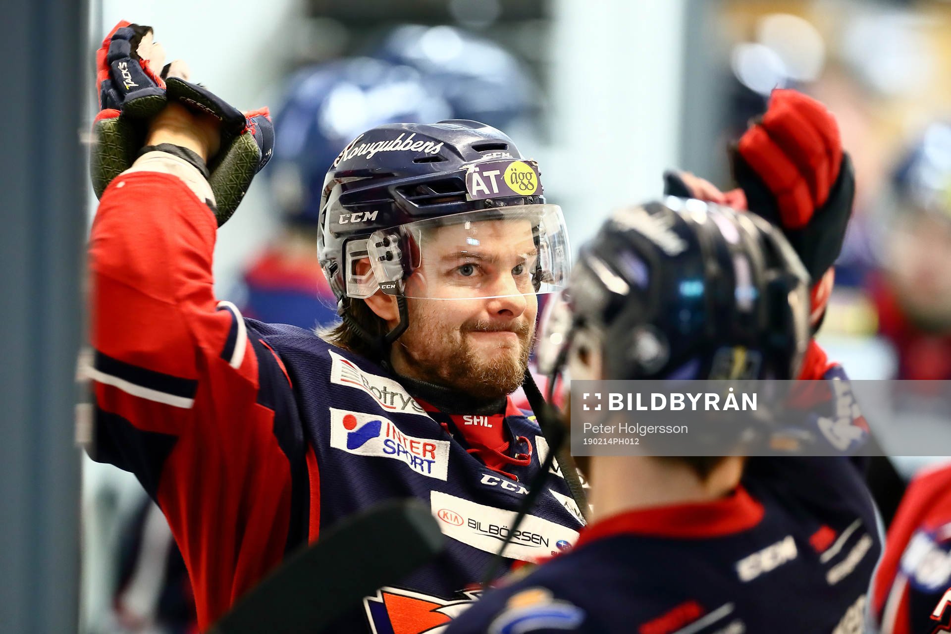Linköpings Andrew Gordon före ishockeymatchen i SHL