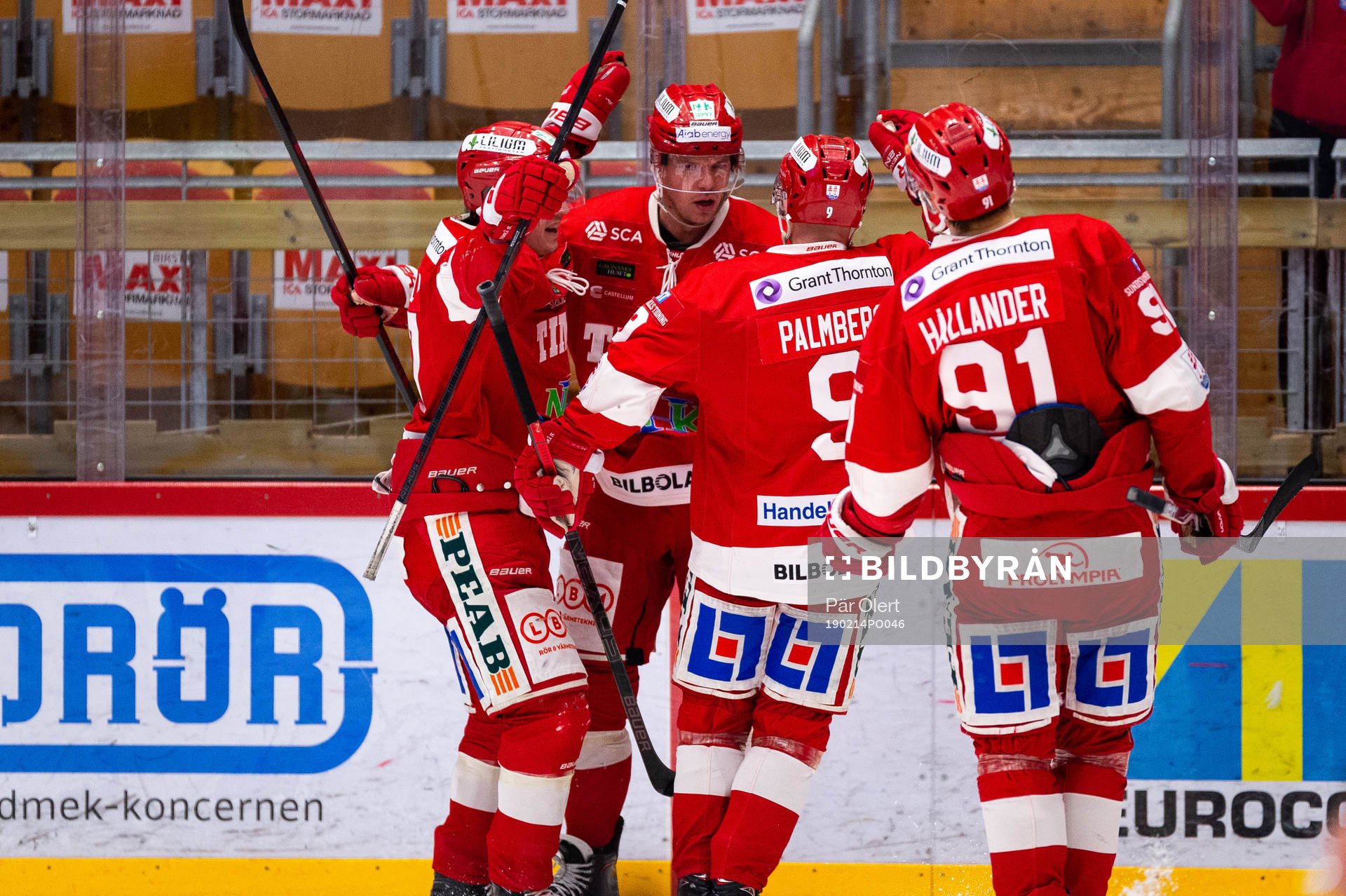 Timrås Morten Madsen jublar